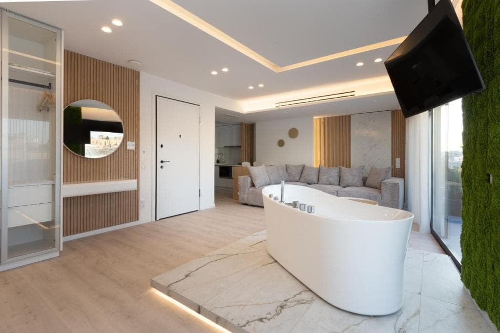 properties-ATHACROPOL-0.jpg