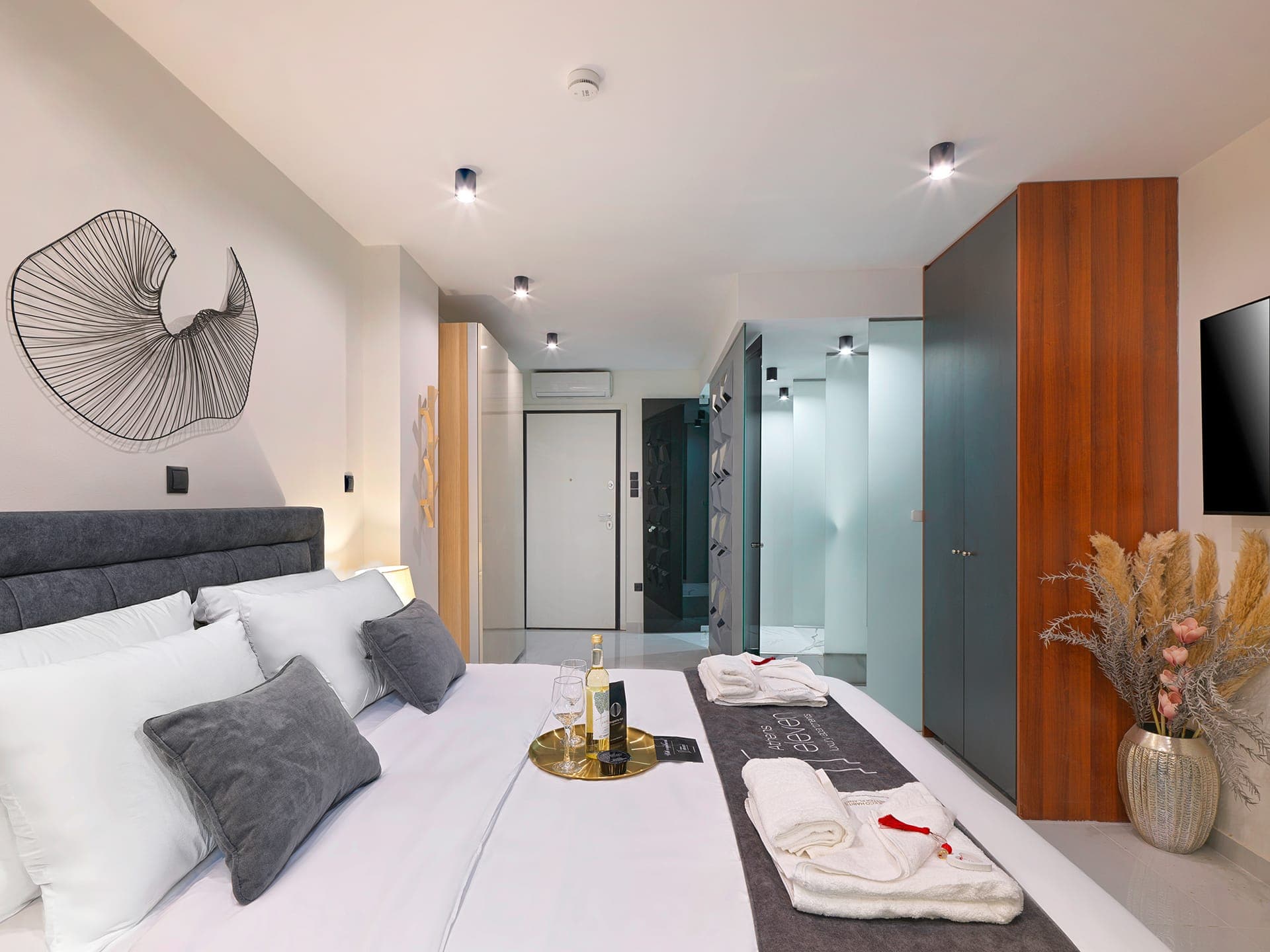 properties-ATHENSELEV-4.jpg