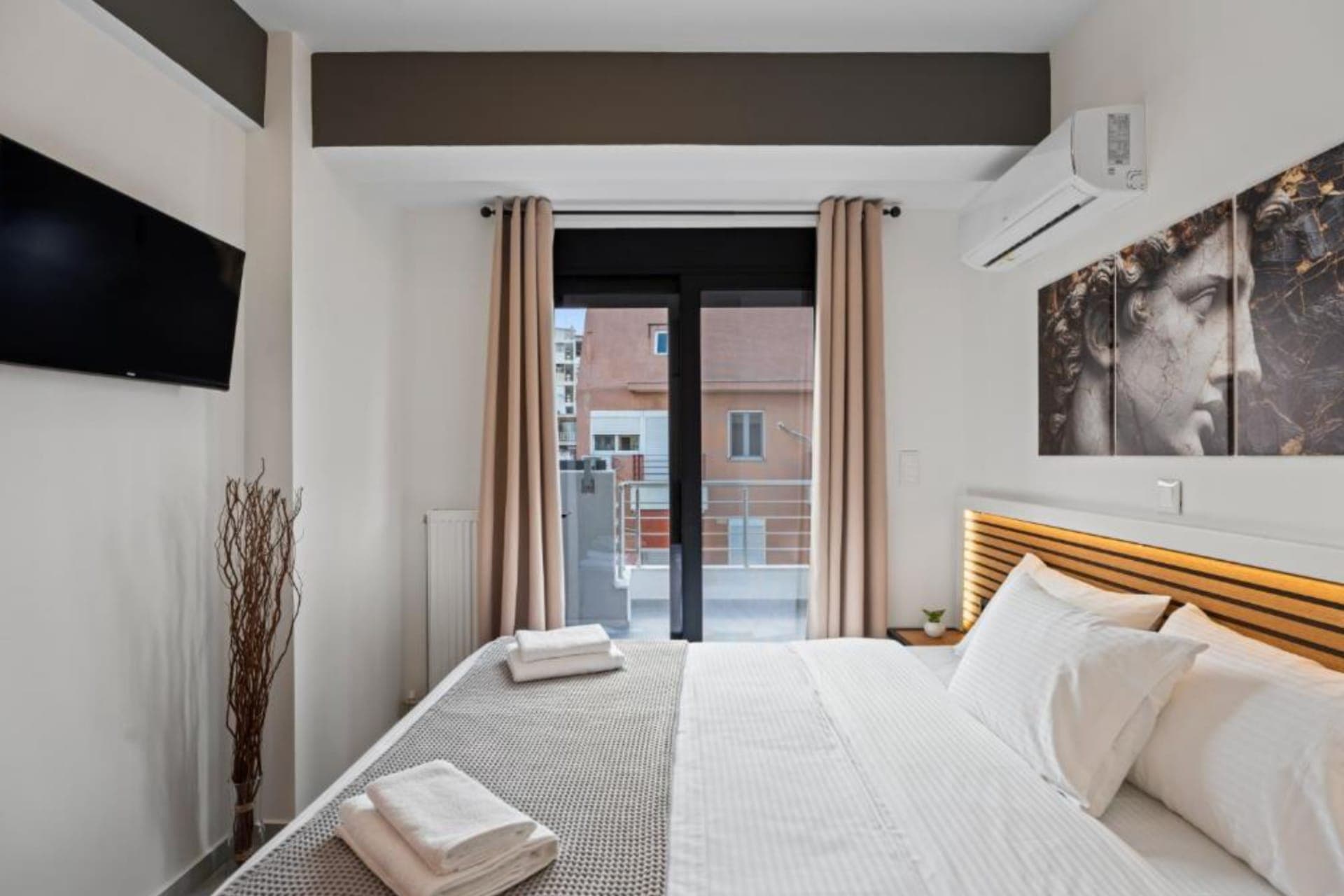 properties-ATHENSVEIN-0.jpg