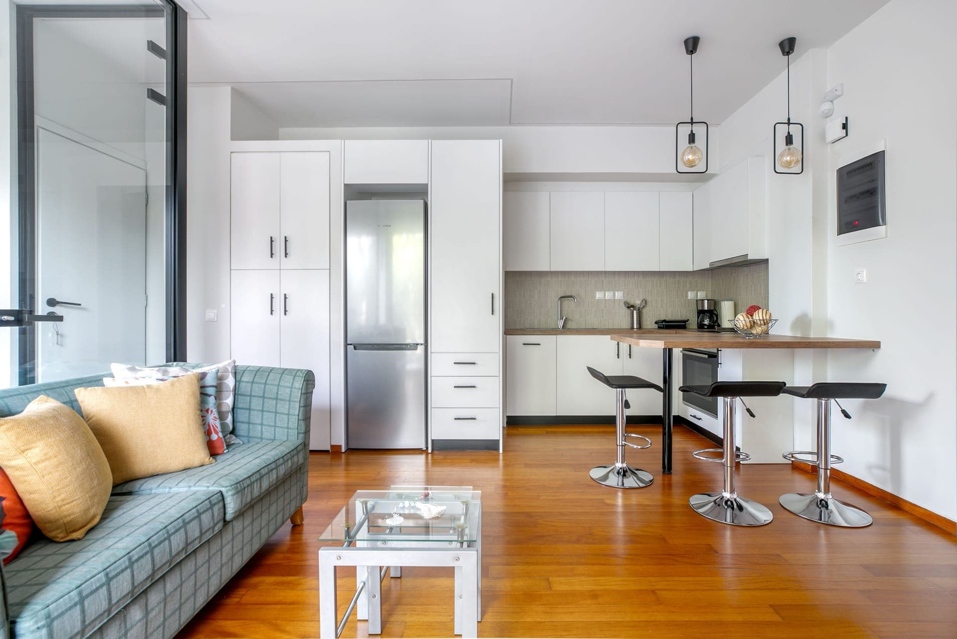 Living room, Sitting area, Dining area, Stovetop, Kitchen