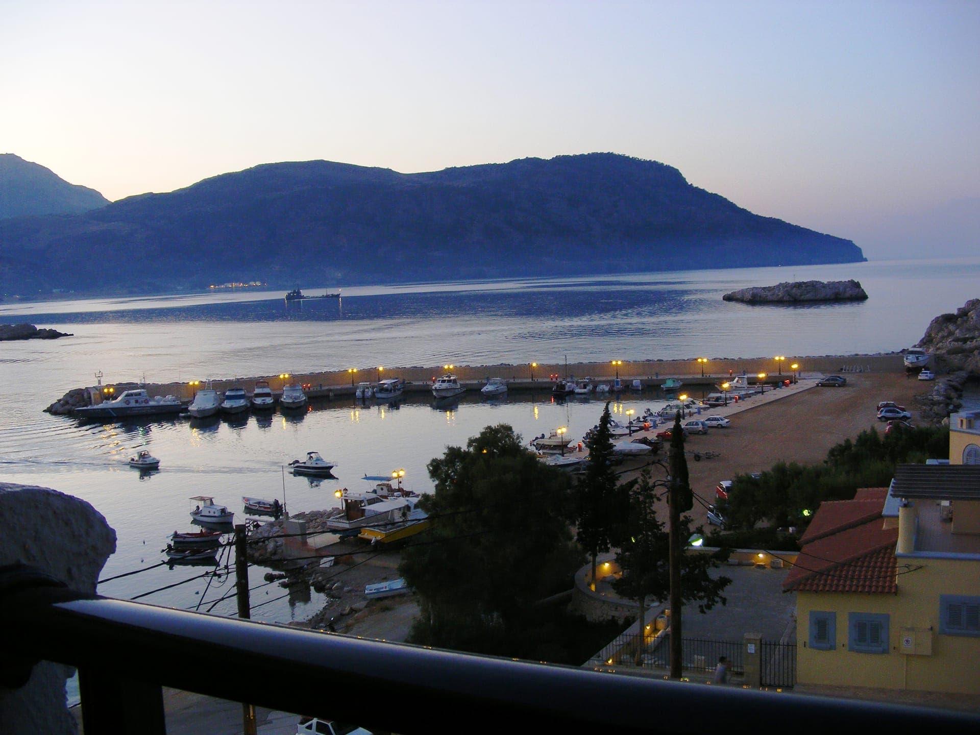 properties-ATLANTISHK-2.jpg