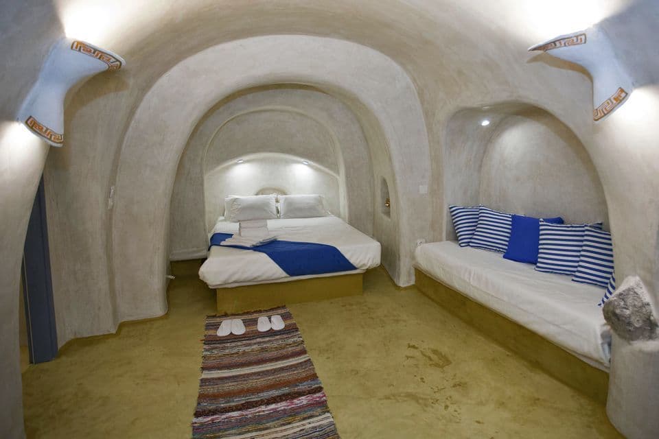 properties-AURACAVES-4.jpg