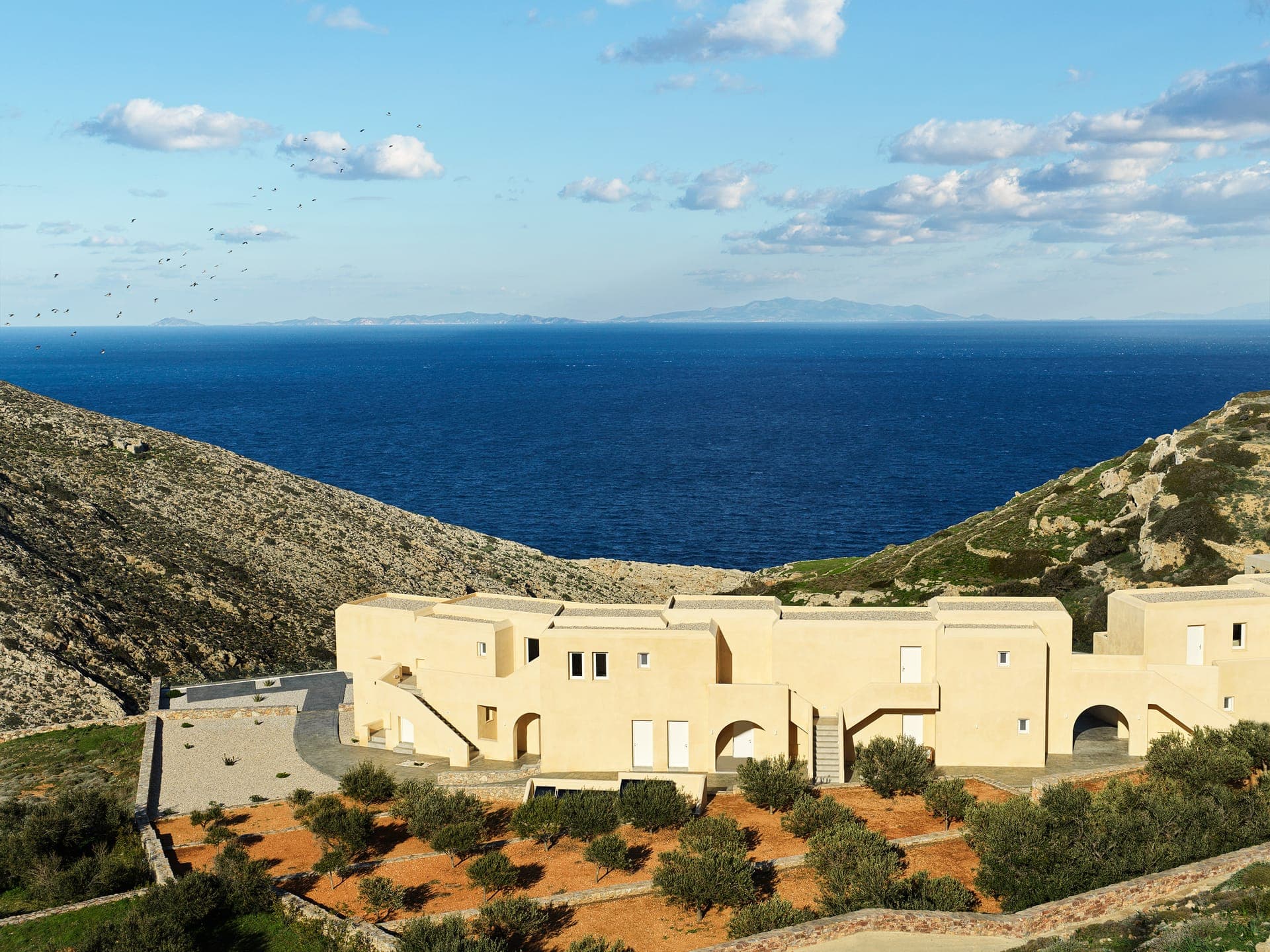 properties-AVATONFOL-0.jpg