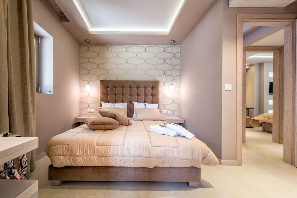 properties-AVRAVILLA-4.jpg
