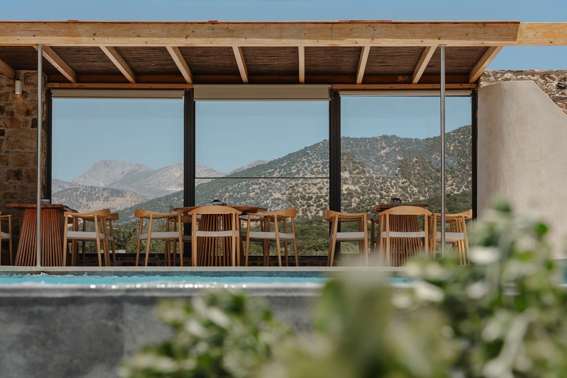 properties-AXOPETRA-1.jpg