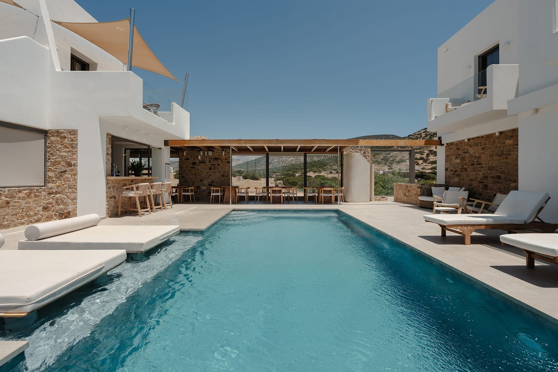 properties-AXOPETRA-2.jpg