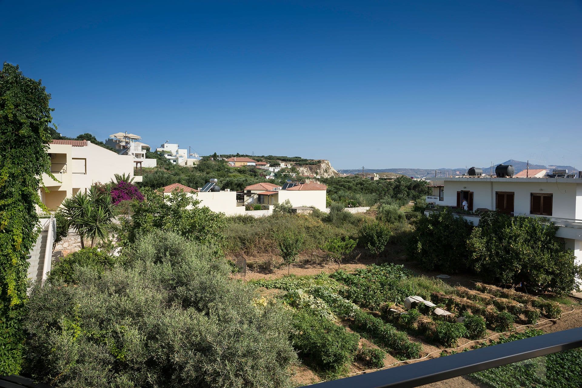 properties-AZALEVILLA-3.jpg
