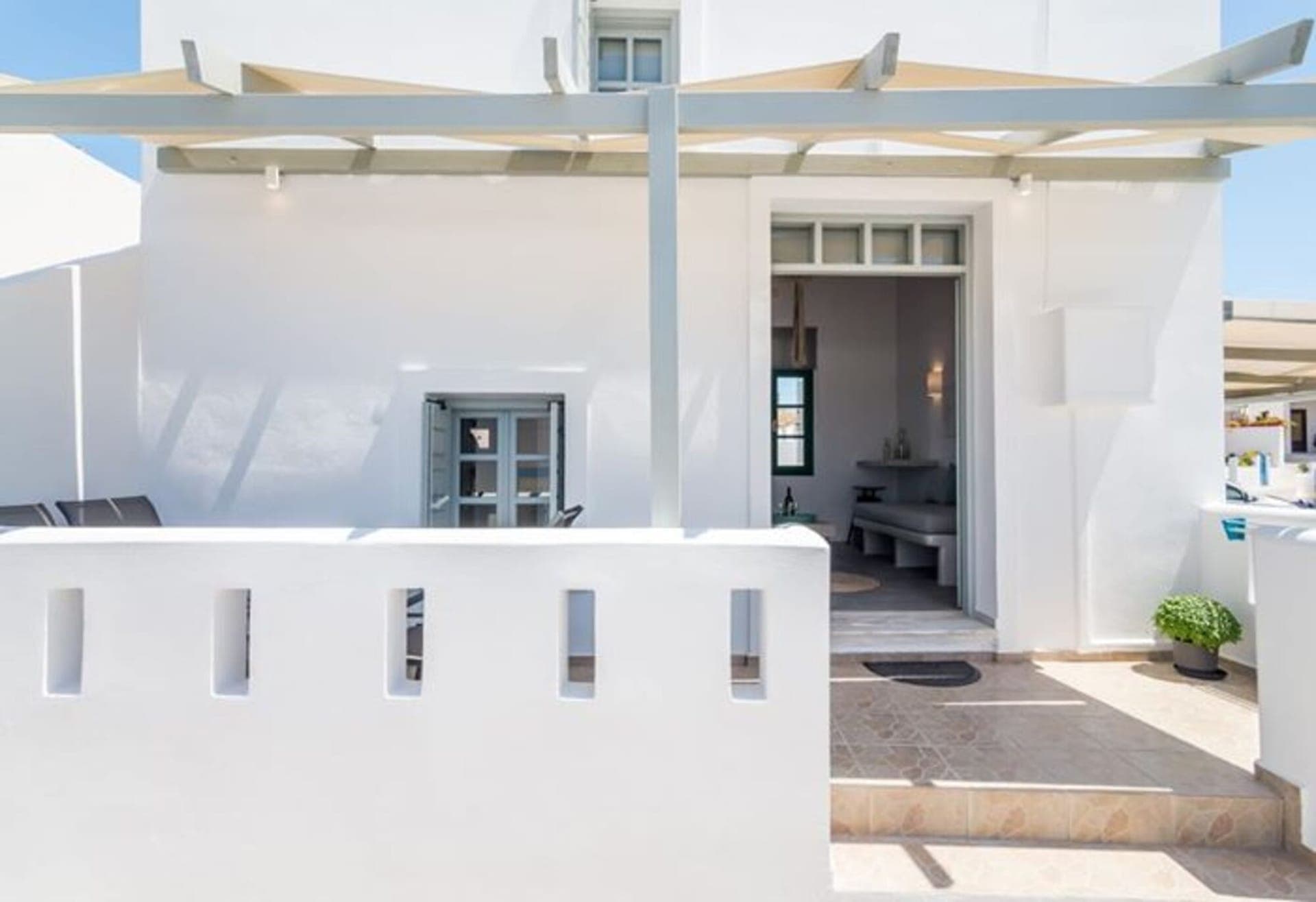 properties-BABOUNIS-2.jpg