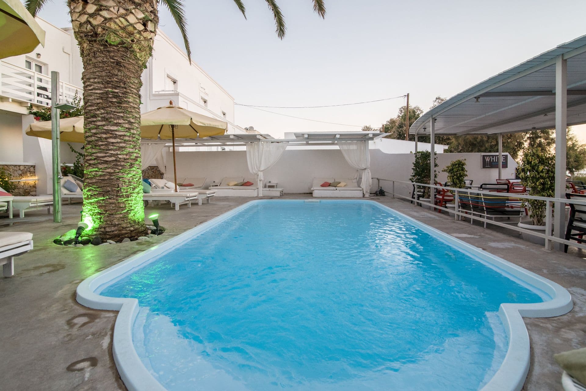 properties-BEACHBOU-1.jpg