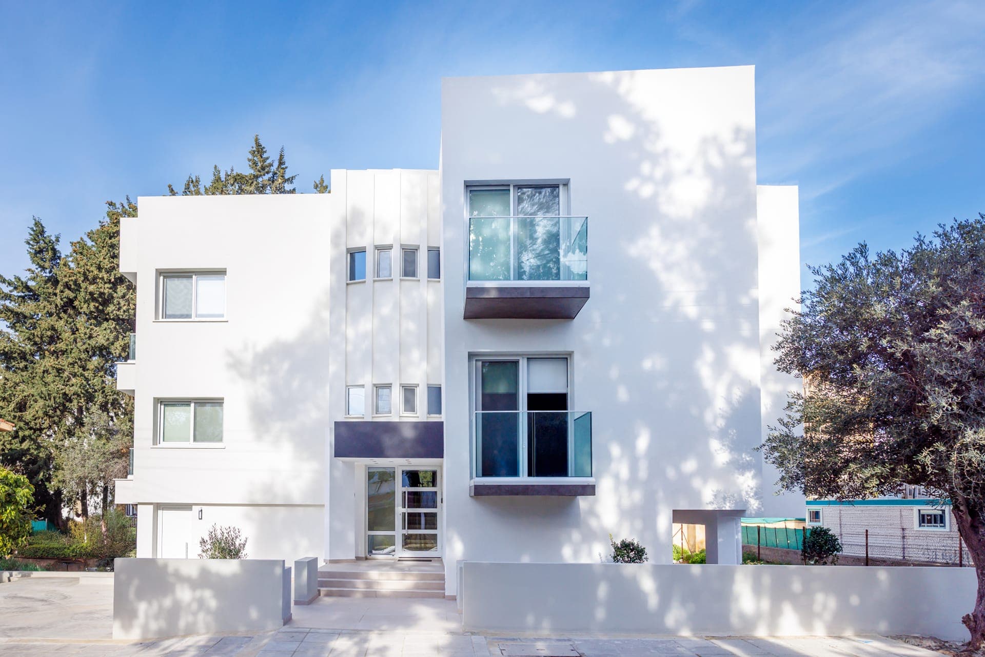 properties-BEANDBEE-0.jpg