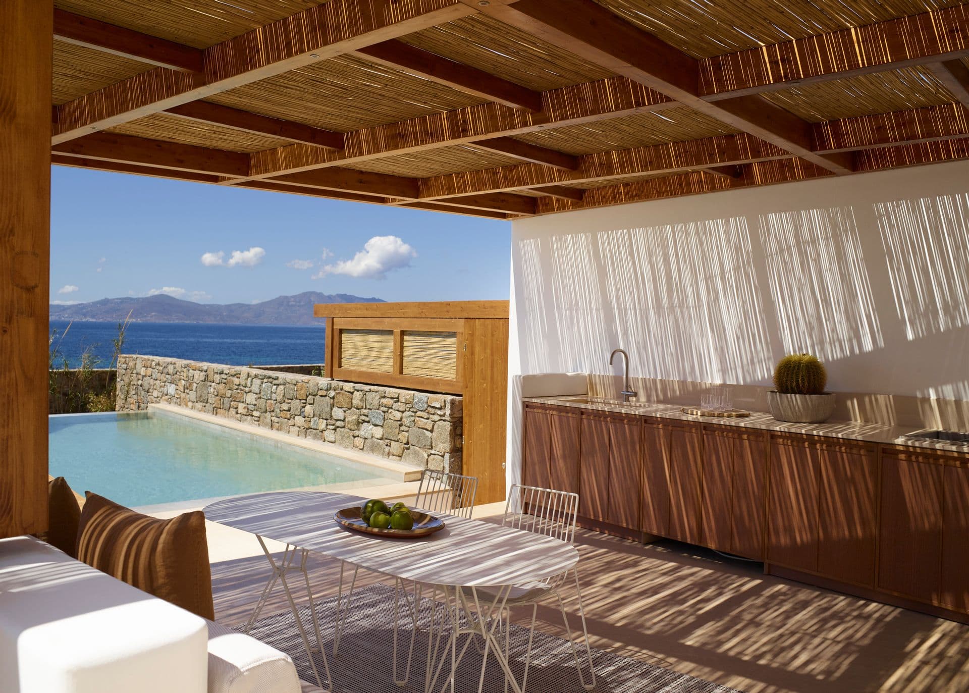 Bill & Coo Villa exterior