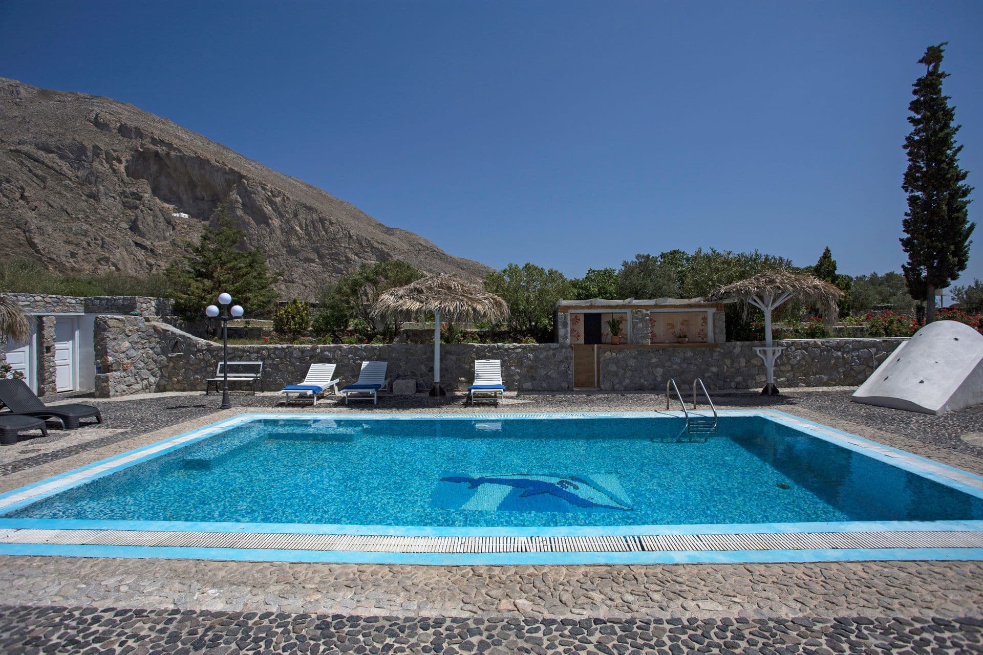 properties-BIRDSVILLA-3.jpg