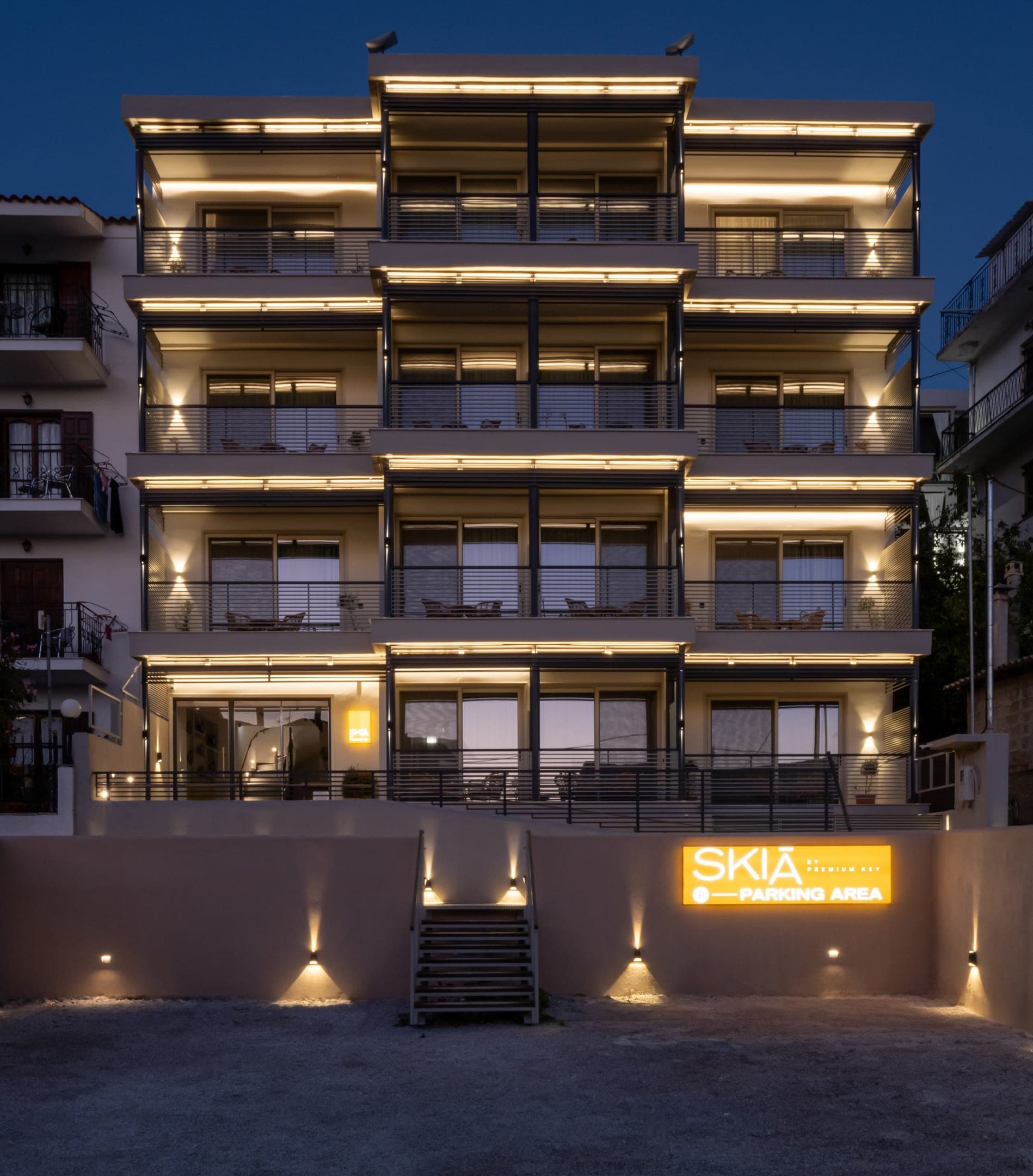 properties-BLANC-3.jpg