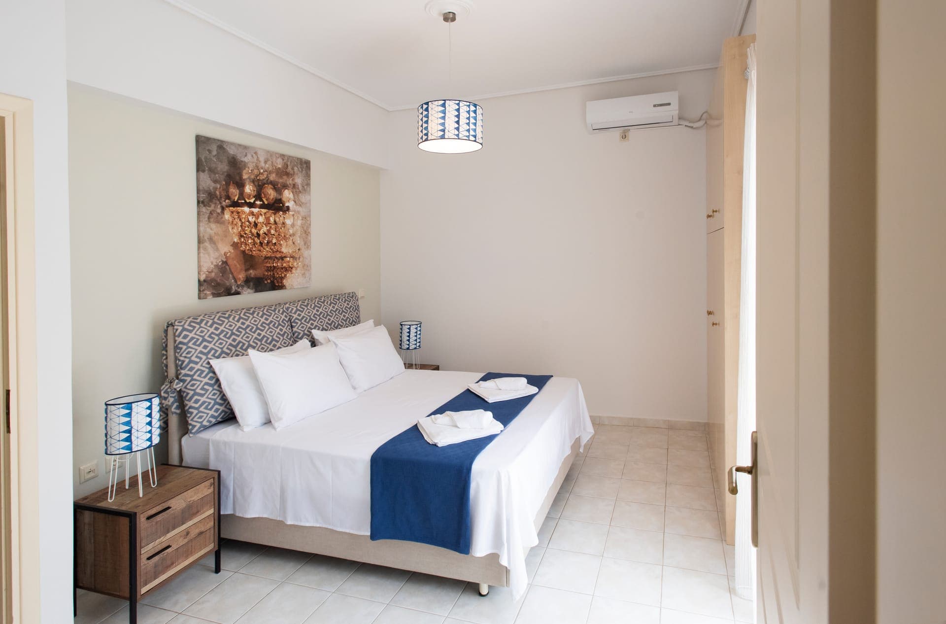 properties-BLUEARKSIG-0.jpg