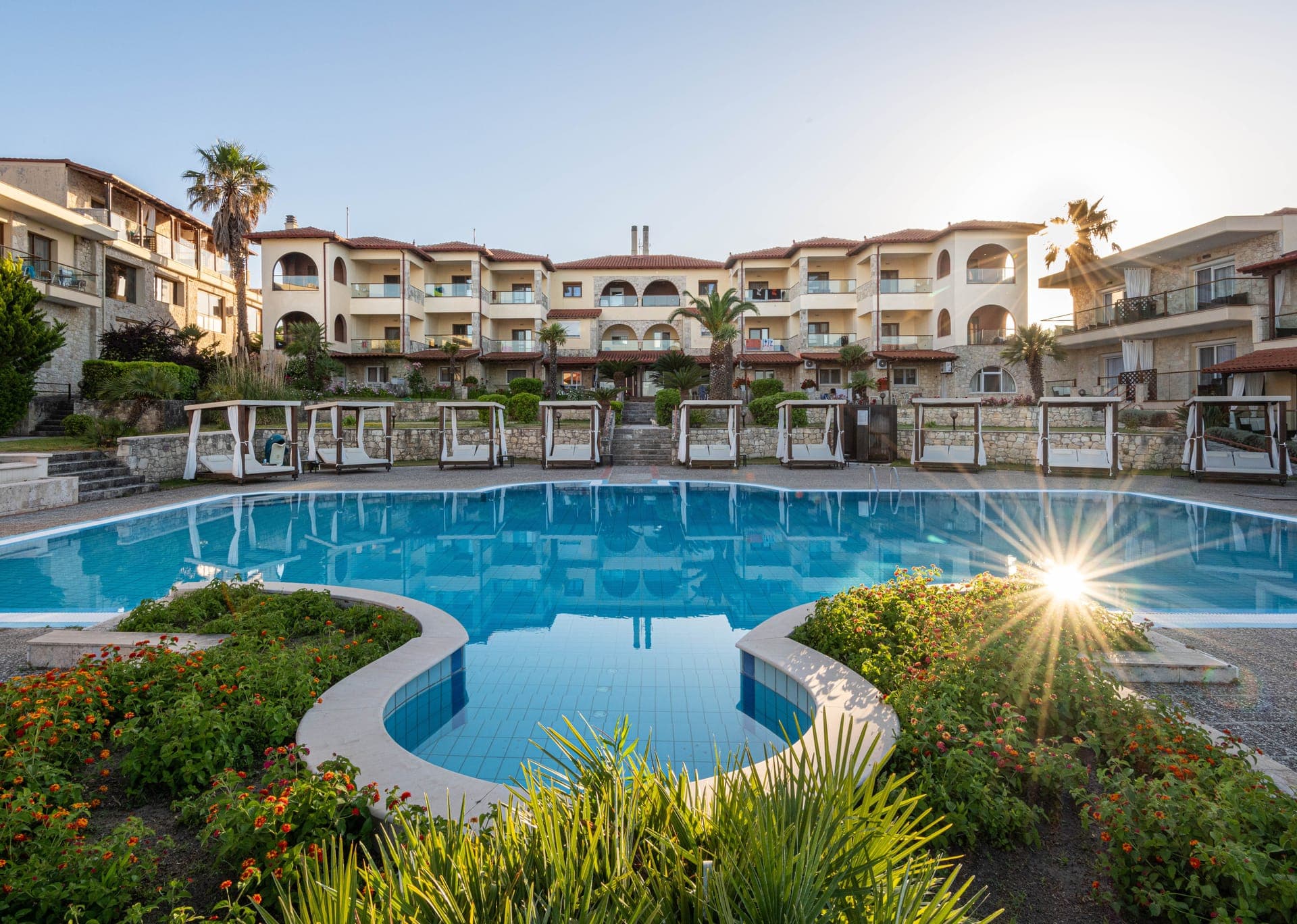 properties-BLUEBAY-0.jpg