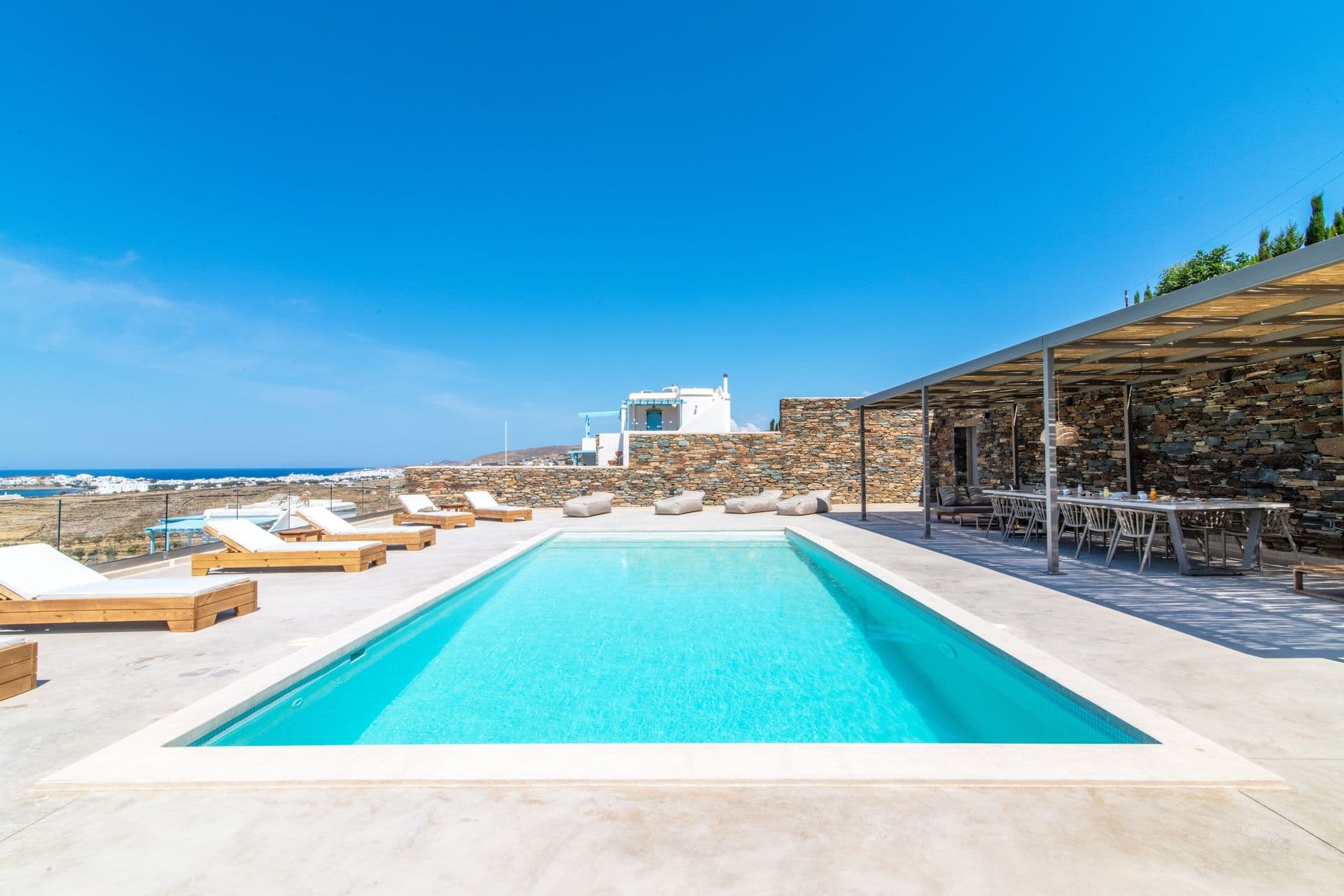 properties-BLUEGRES-1.jpg