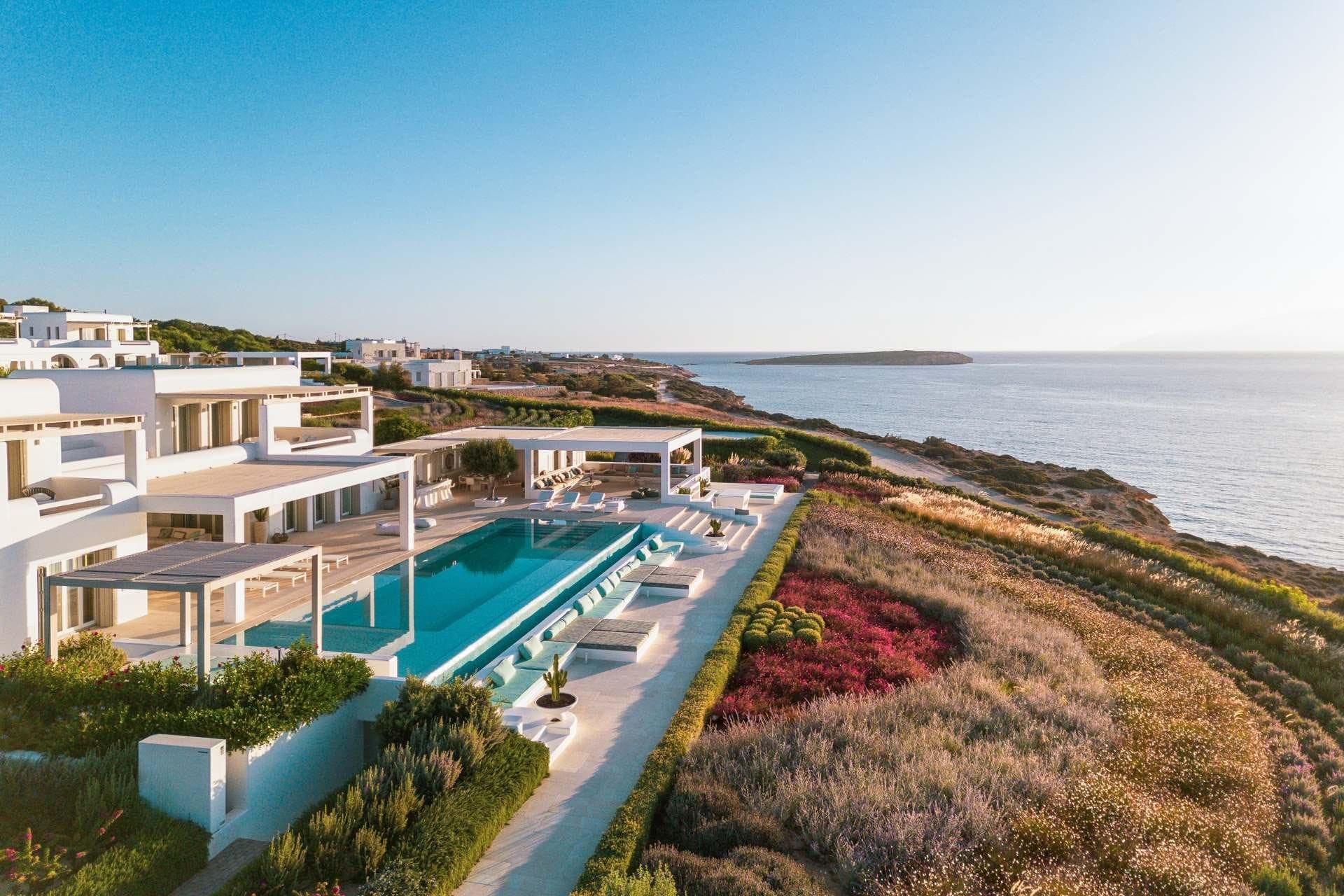 properties-BLUEPAROS-0.jpg