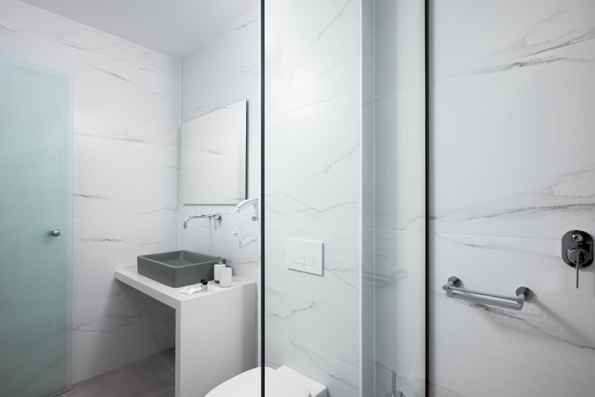 properties-BLUEVELVET-3.jpg