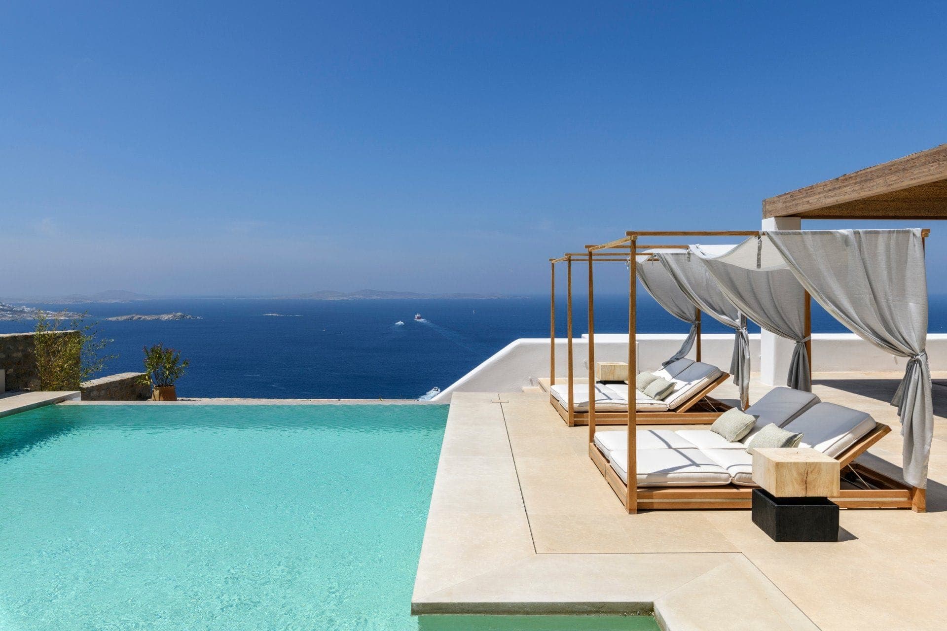properties-BLUEVMYK-0.jpg