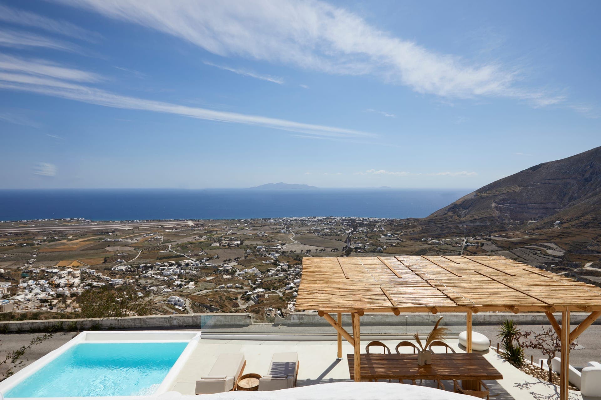 properties-BLUEWVILLA-3.jpg