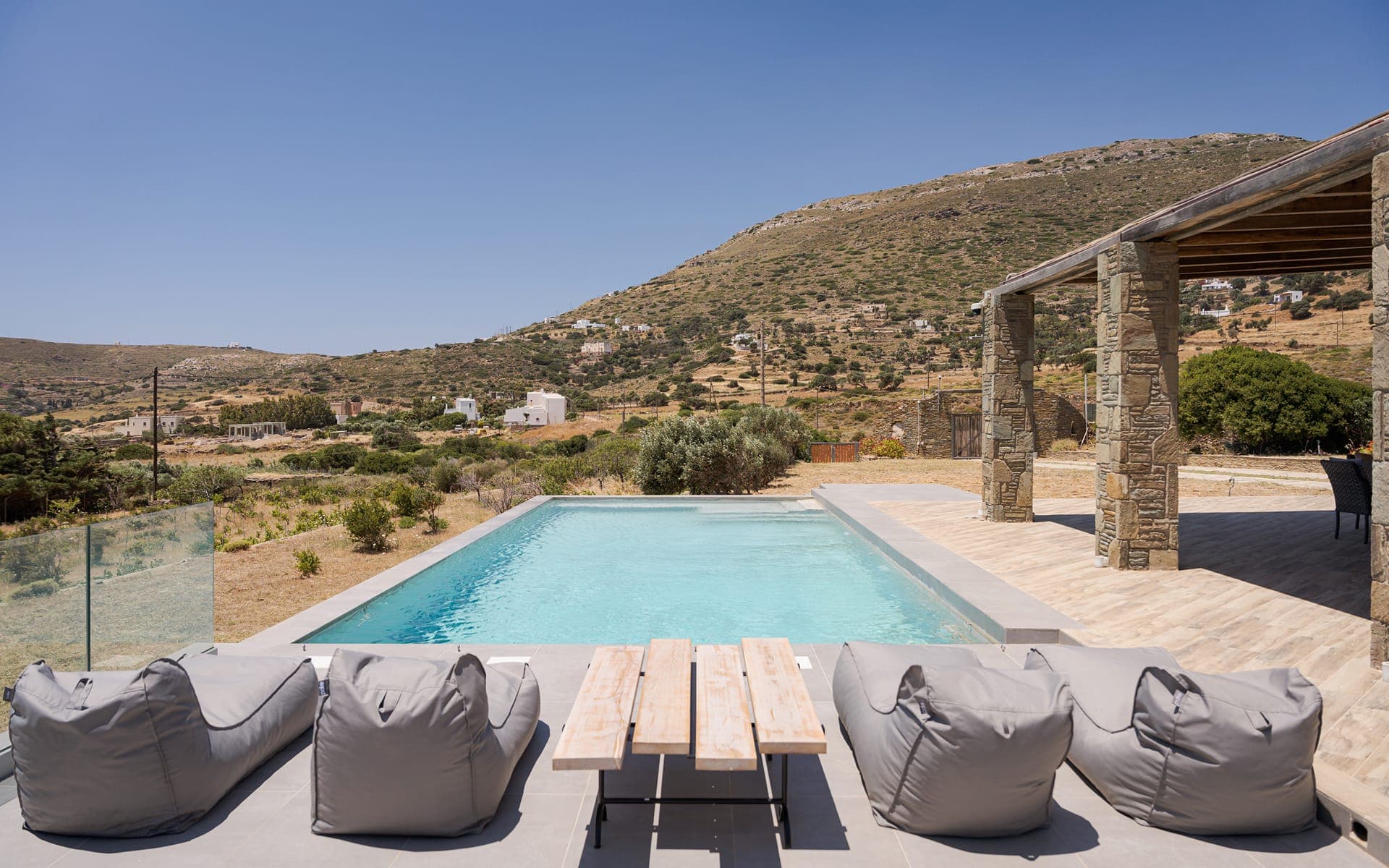 properties-BNJANDROS-1.jpg