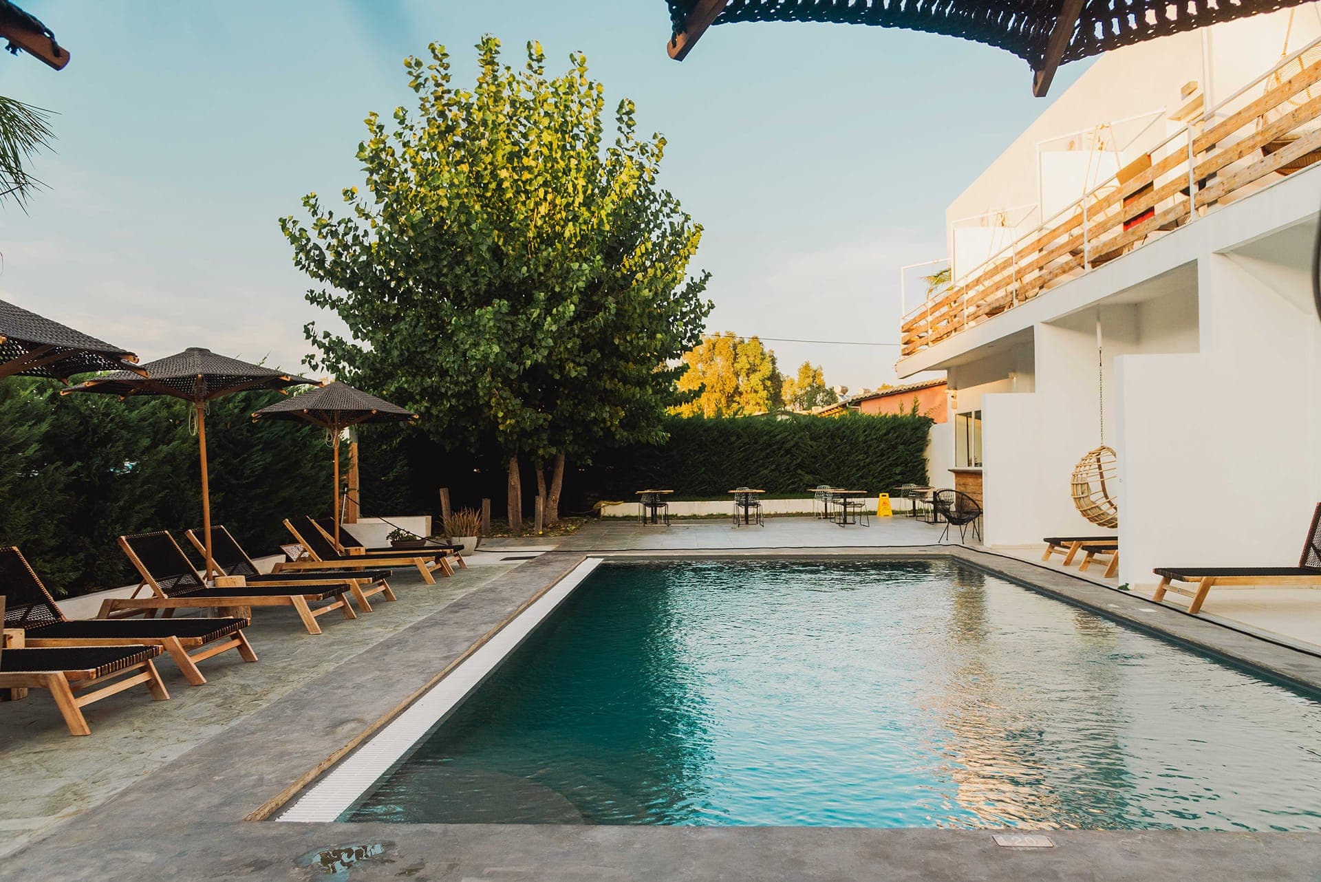 properties-BOHOTEL-1.jpg