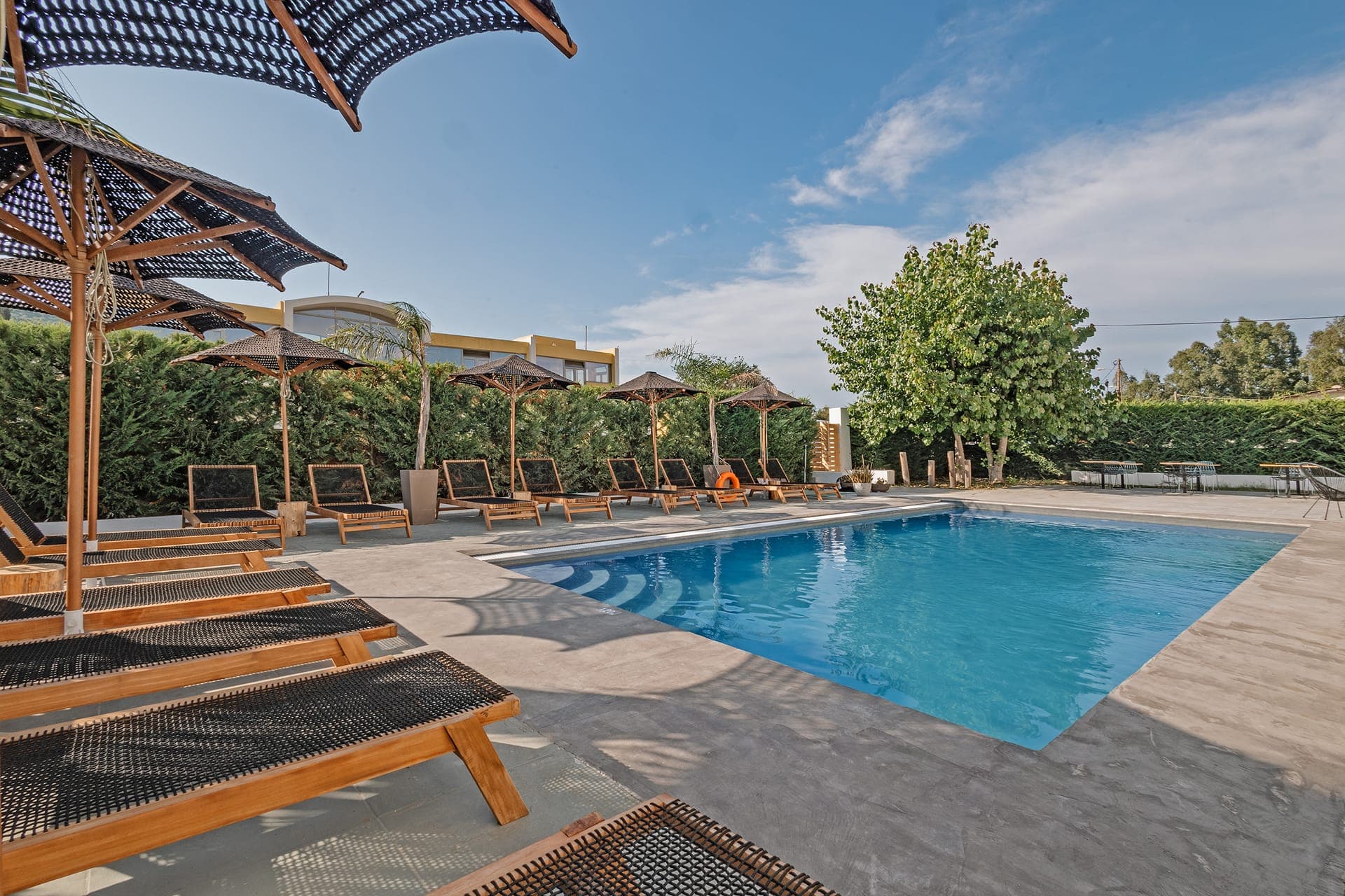 properties-BOHOTEL-2.jpg