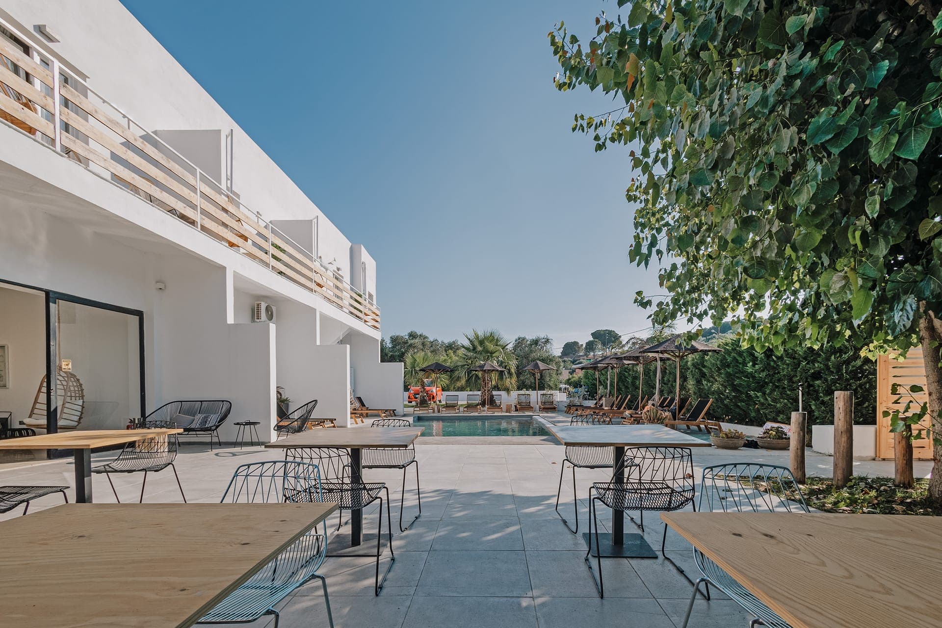 properties-BOHOTEL-4.jpg