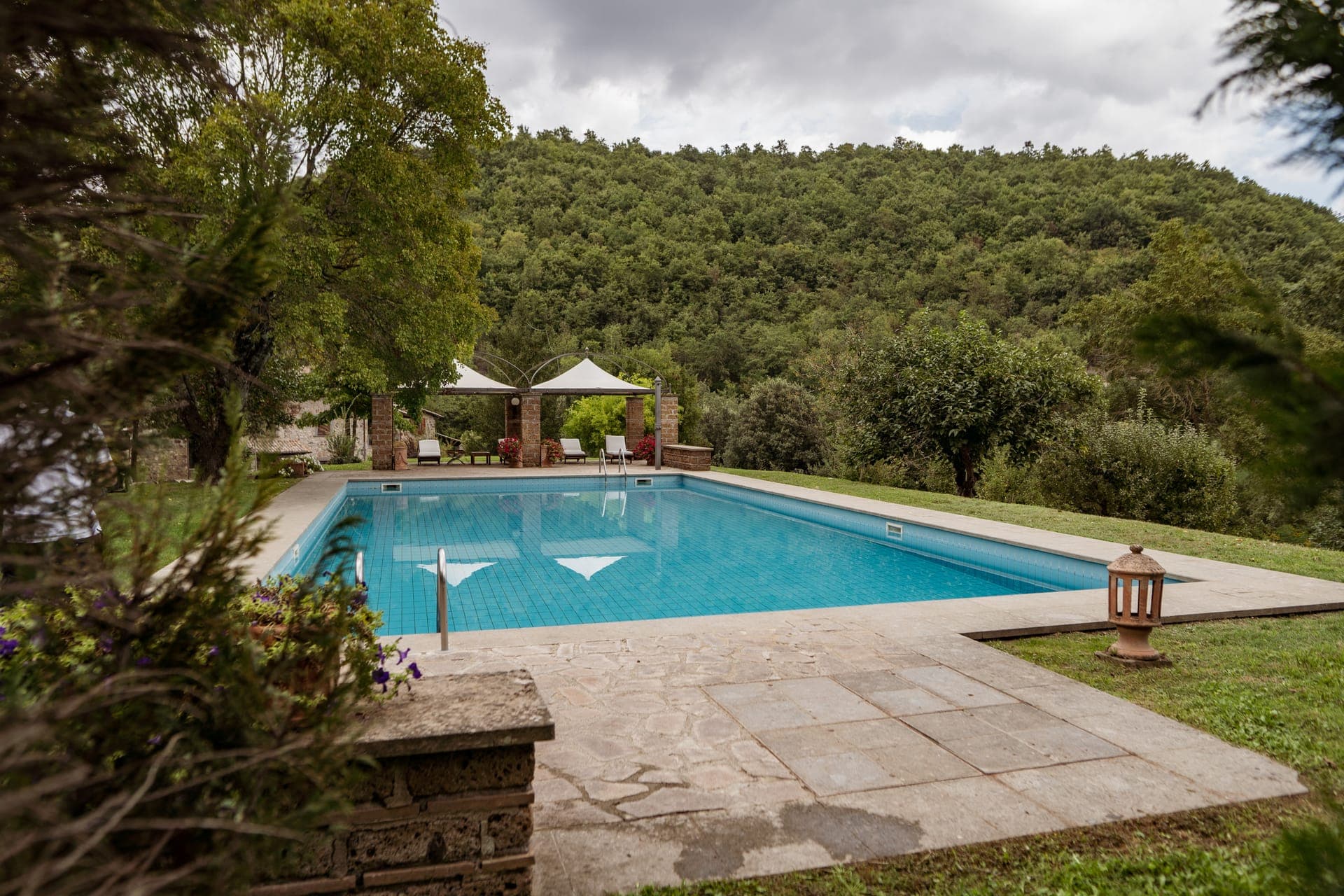 properties-BORGOFERRI-4.jpg