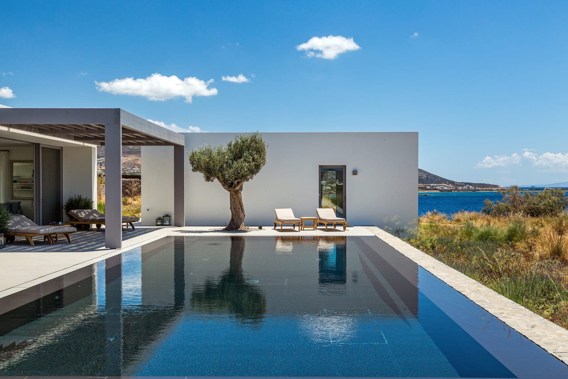 properties-BRBLVPAROS-0.jpg