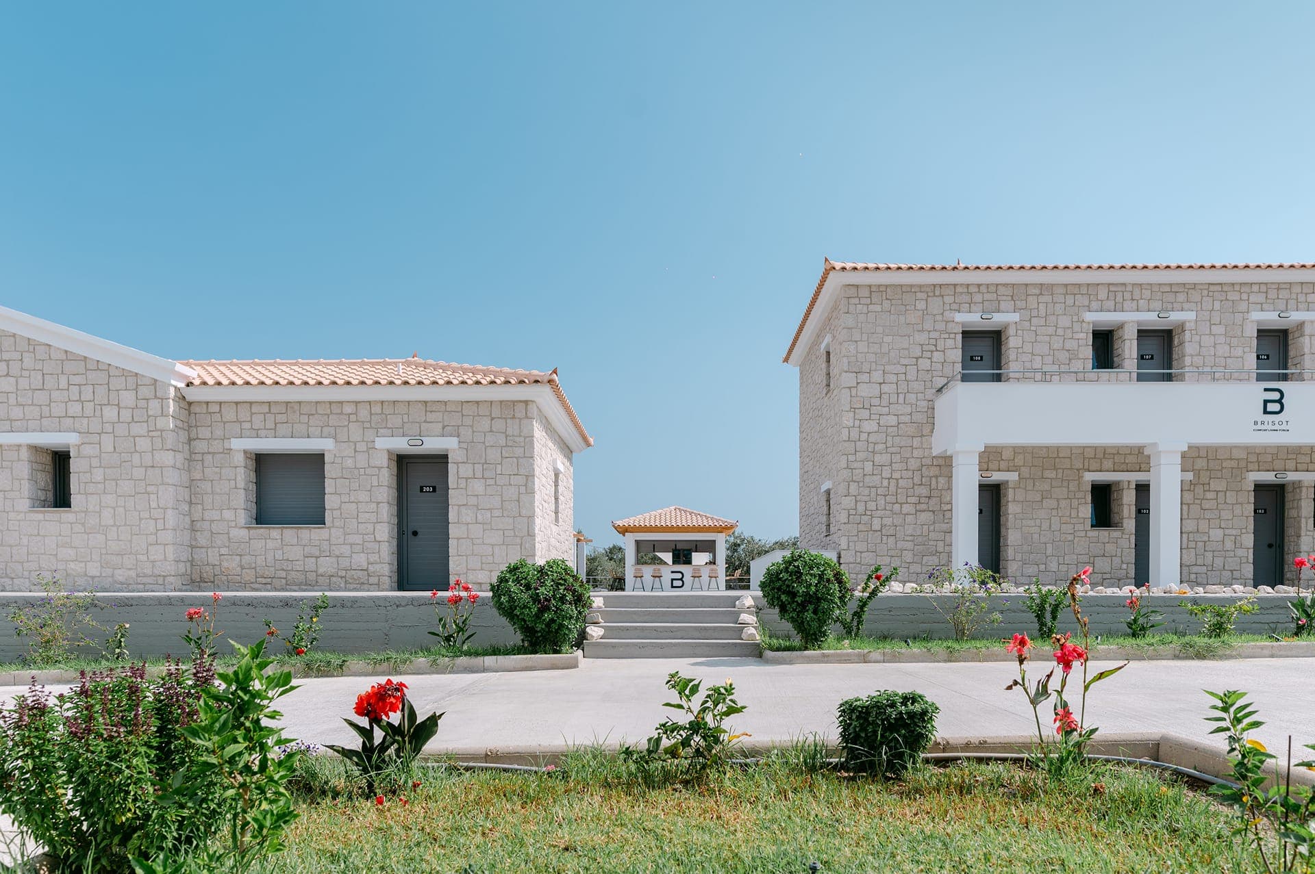properties-BRISOT-3.jpg