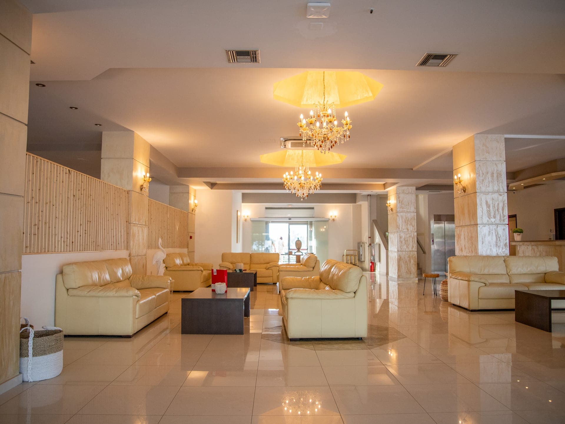 properties-BUKASANDYB-4.jpg