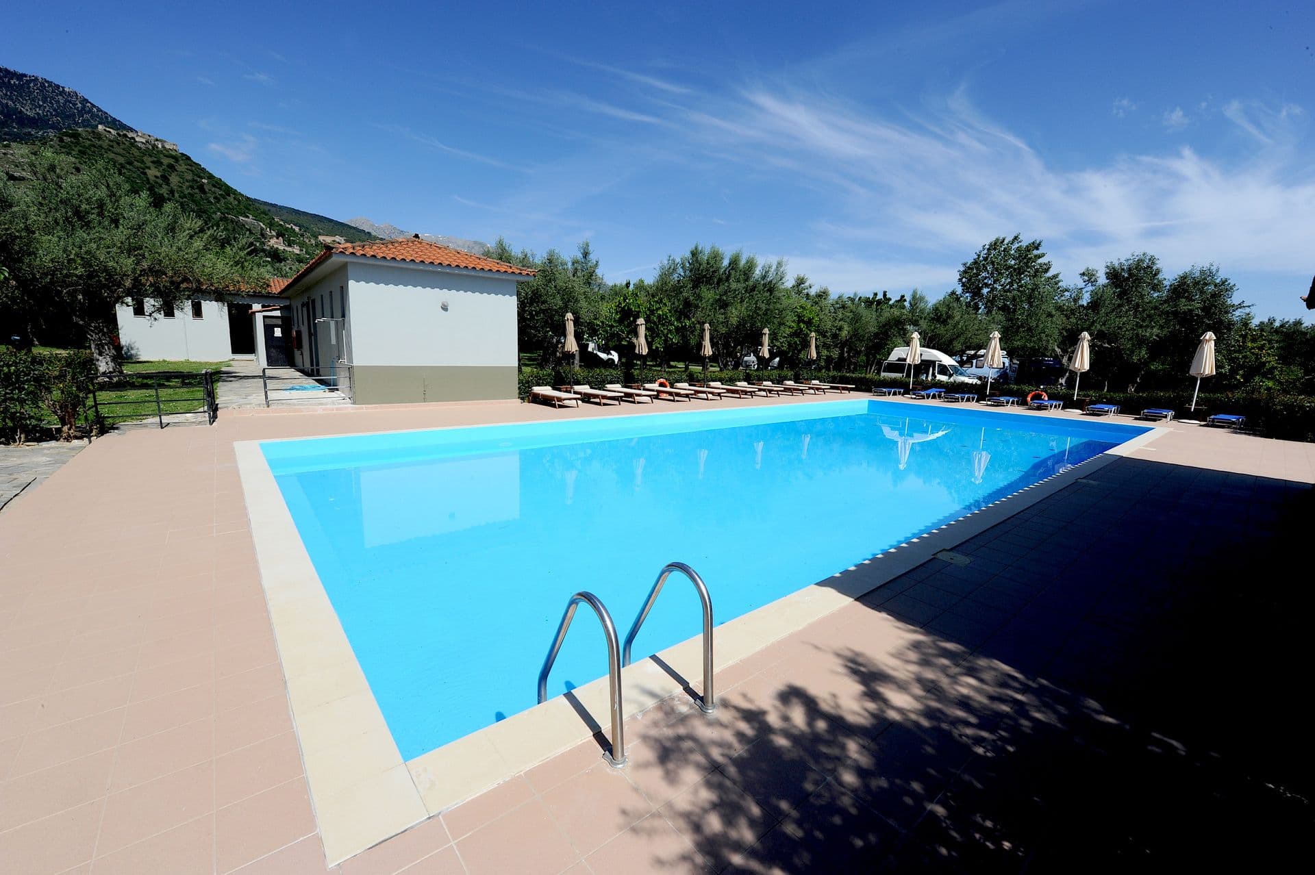 properties-BUNGALOWS-0.jpg