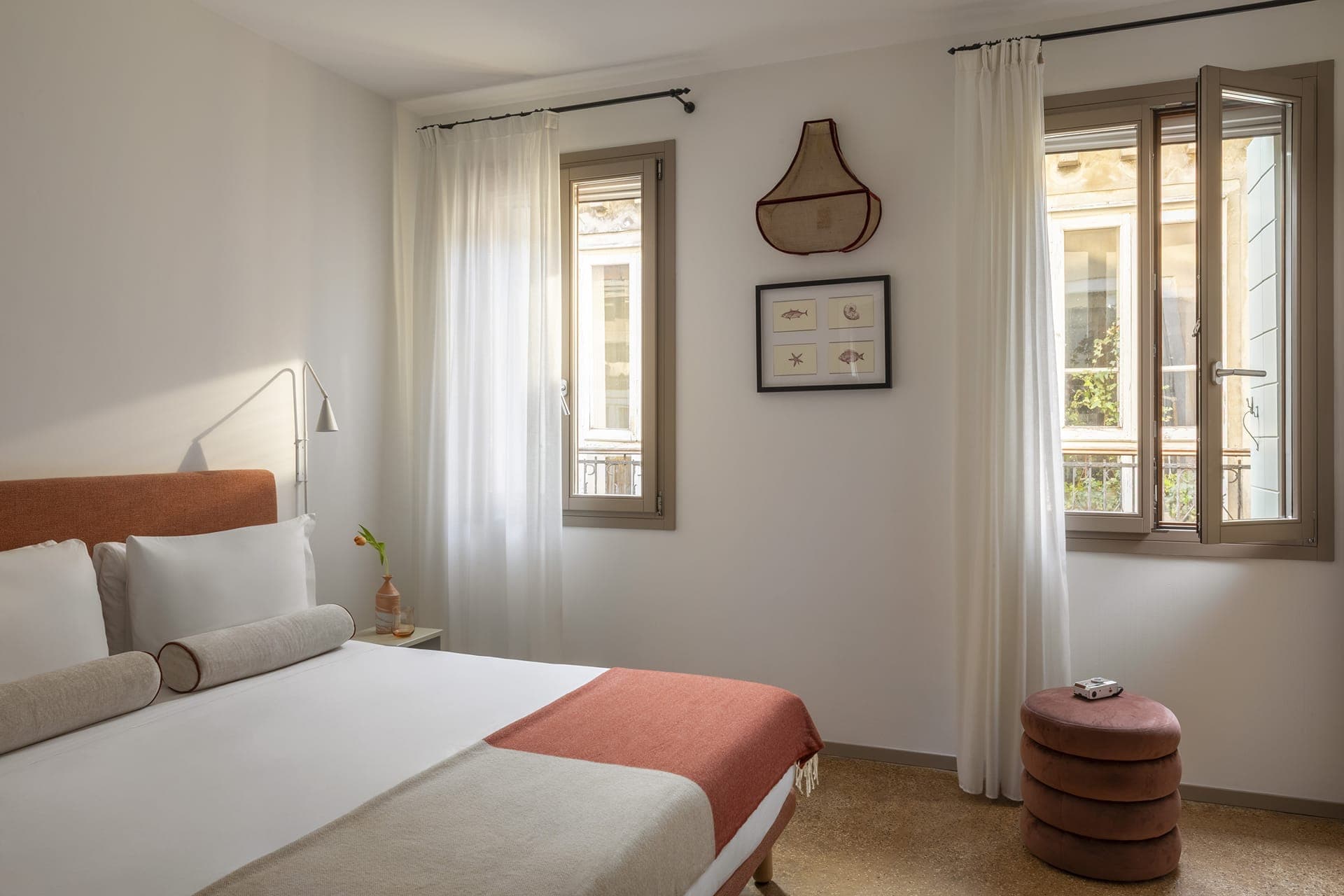 properties-CALASTAMPA-0.jpg