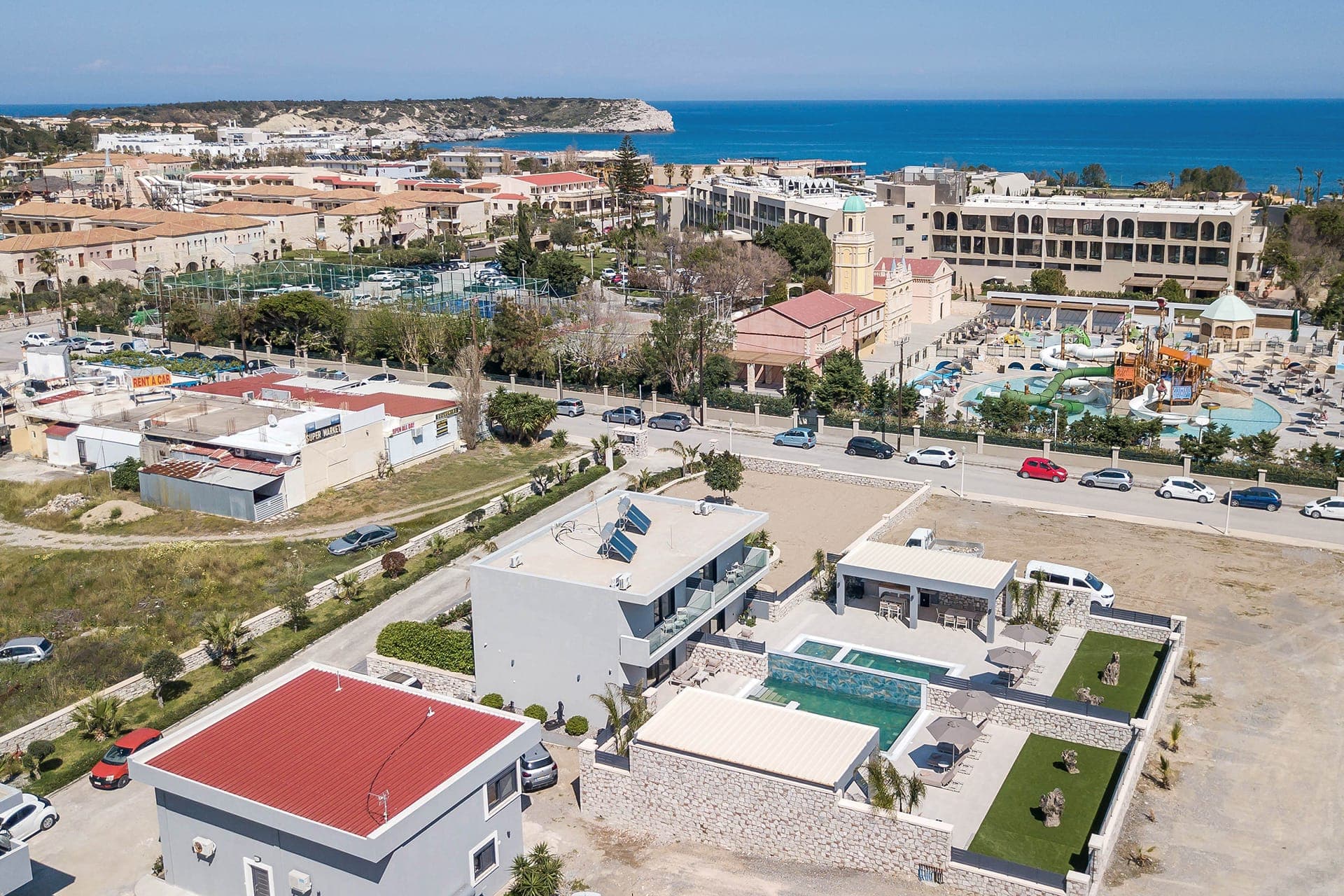properties-CALMALUXV-4.jpg