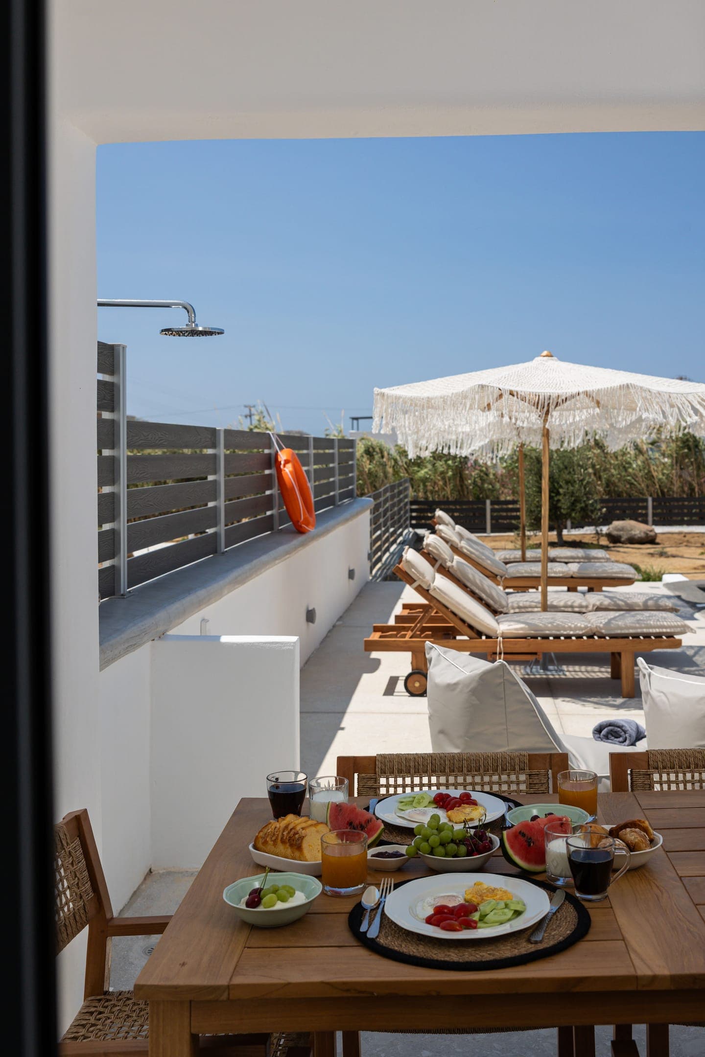 properties-CALMAREH-4.jpg