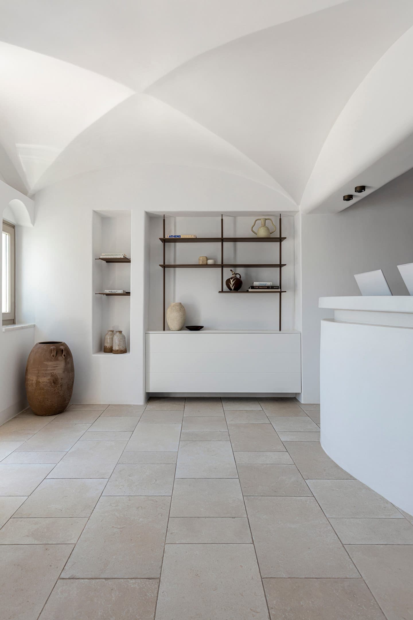 properties-CANAVES-1.jpg