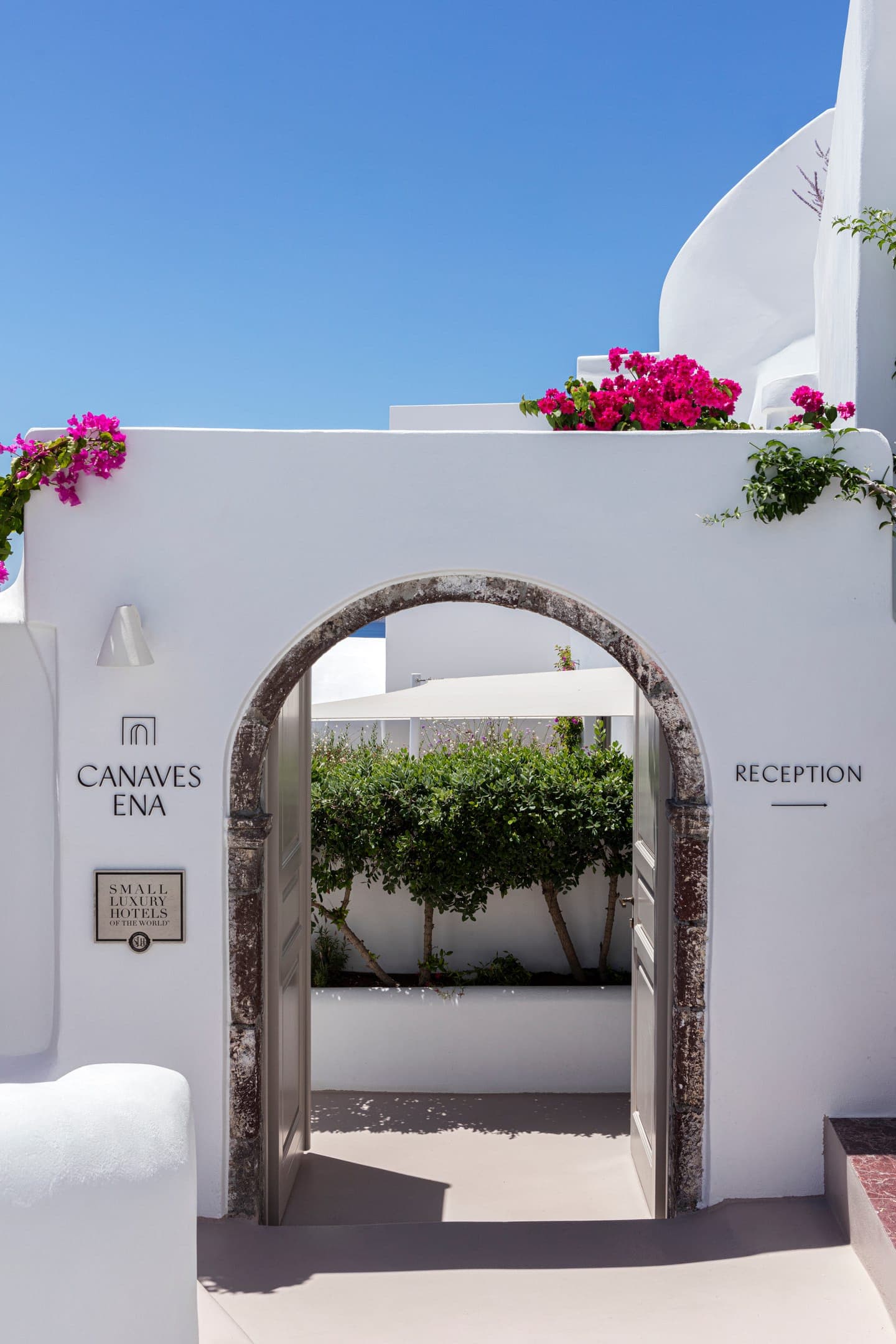 properties-CANAVES-3.jpg