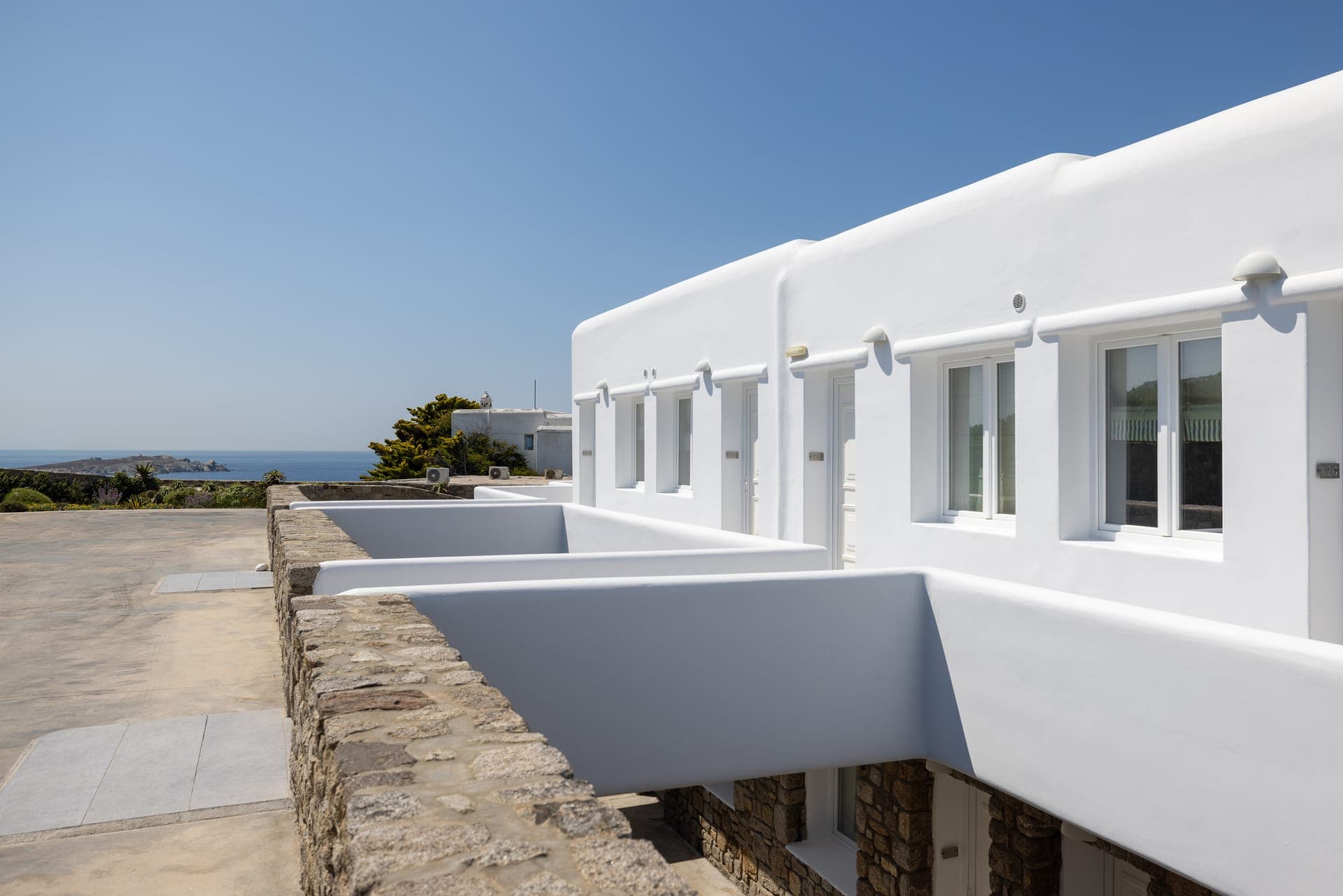properties-CAPEMYKONO-3.jpg