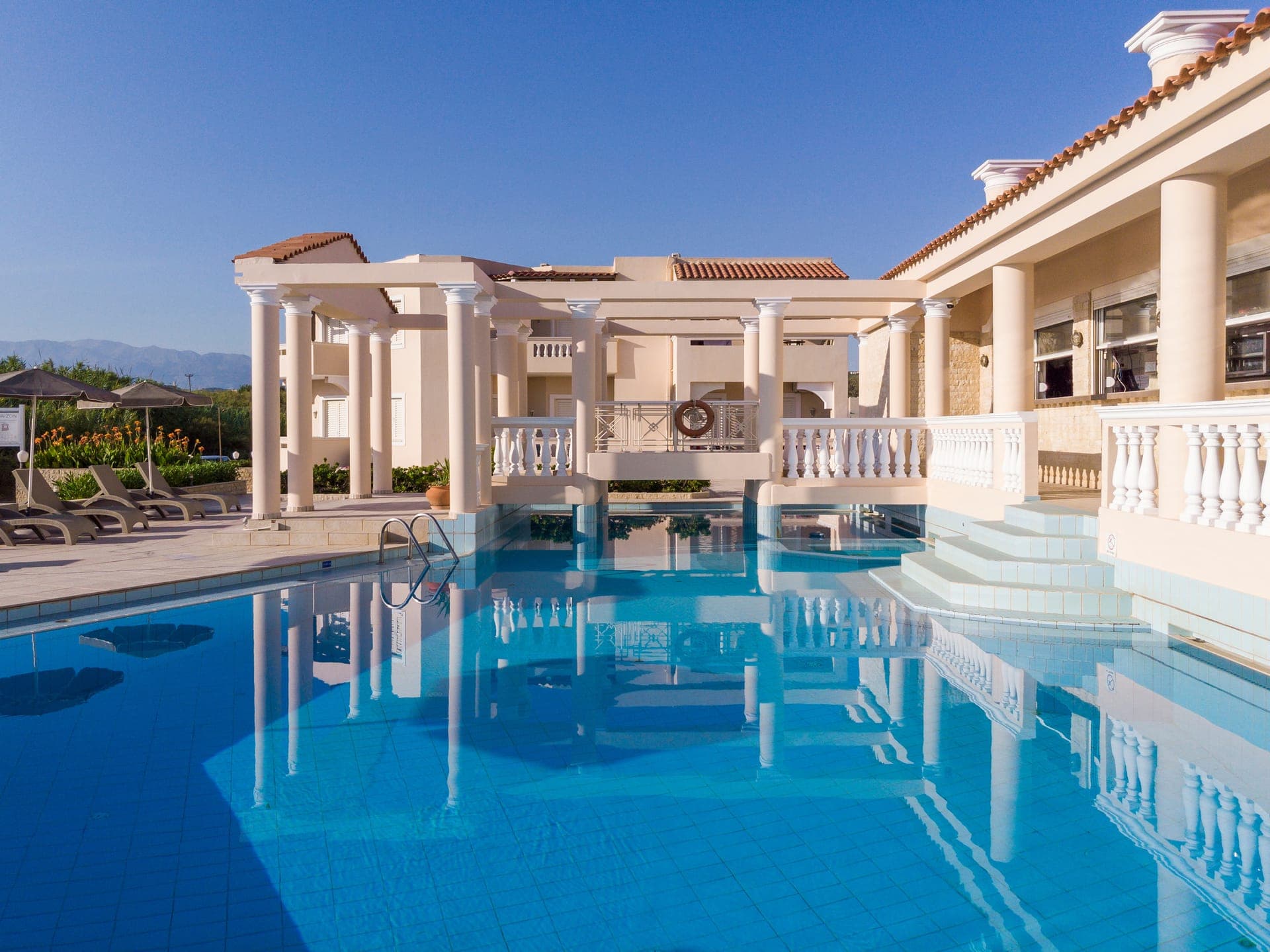properties-CARETTACHA-1.jpg