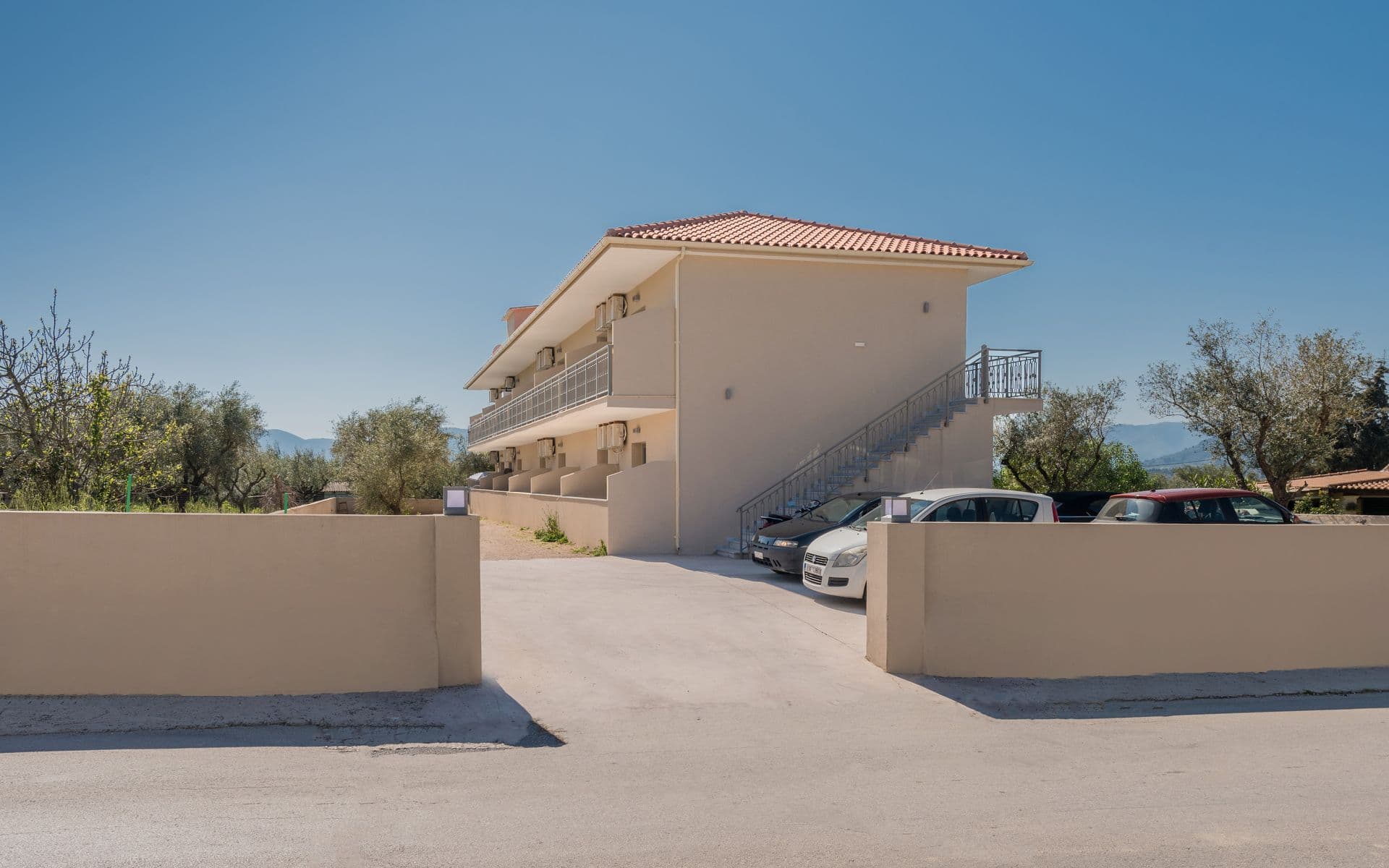 properties-CASA77-2.jpg