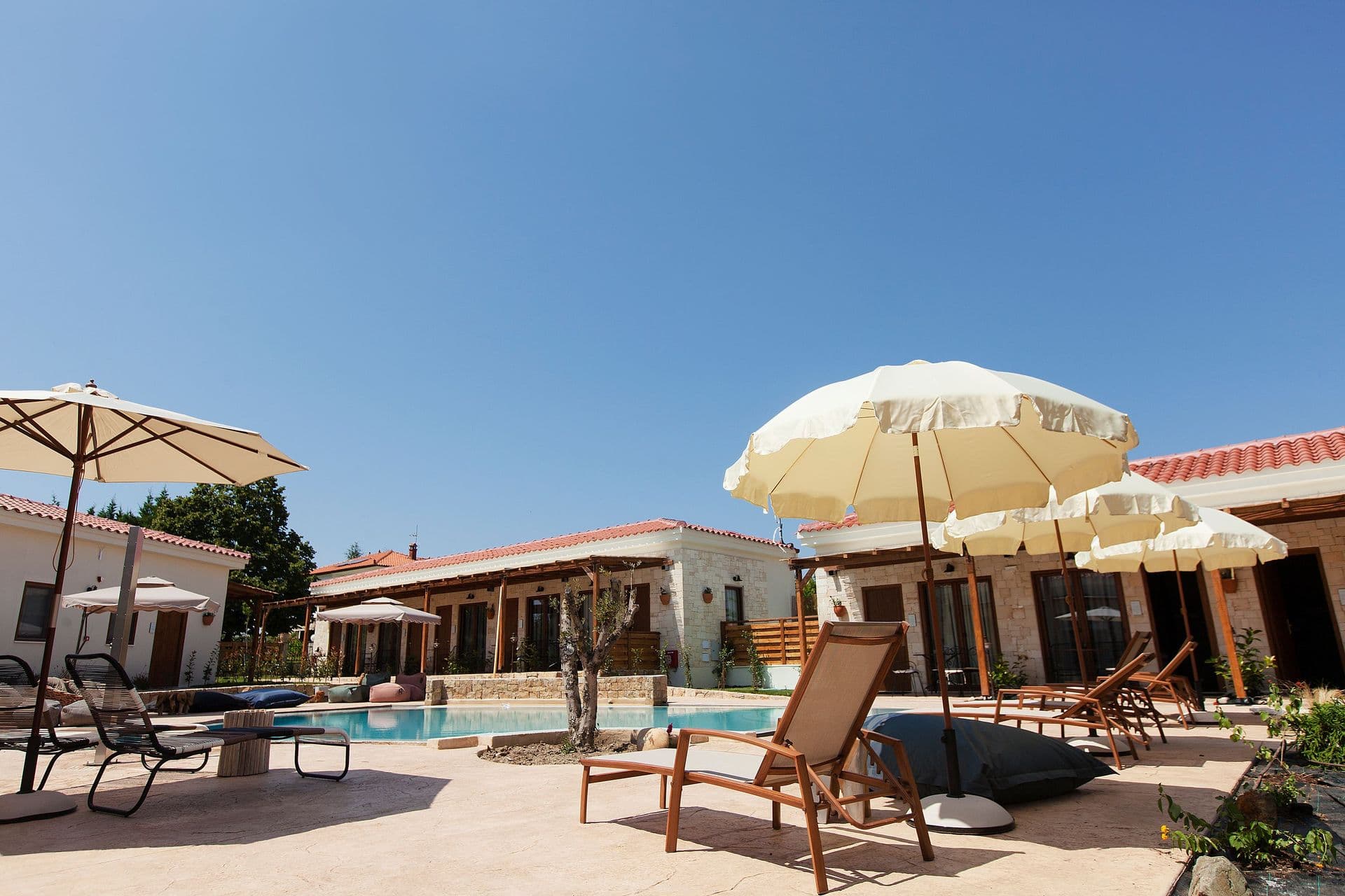 properties-CASAAFYTOS-1.jpg