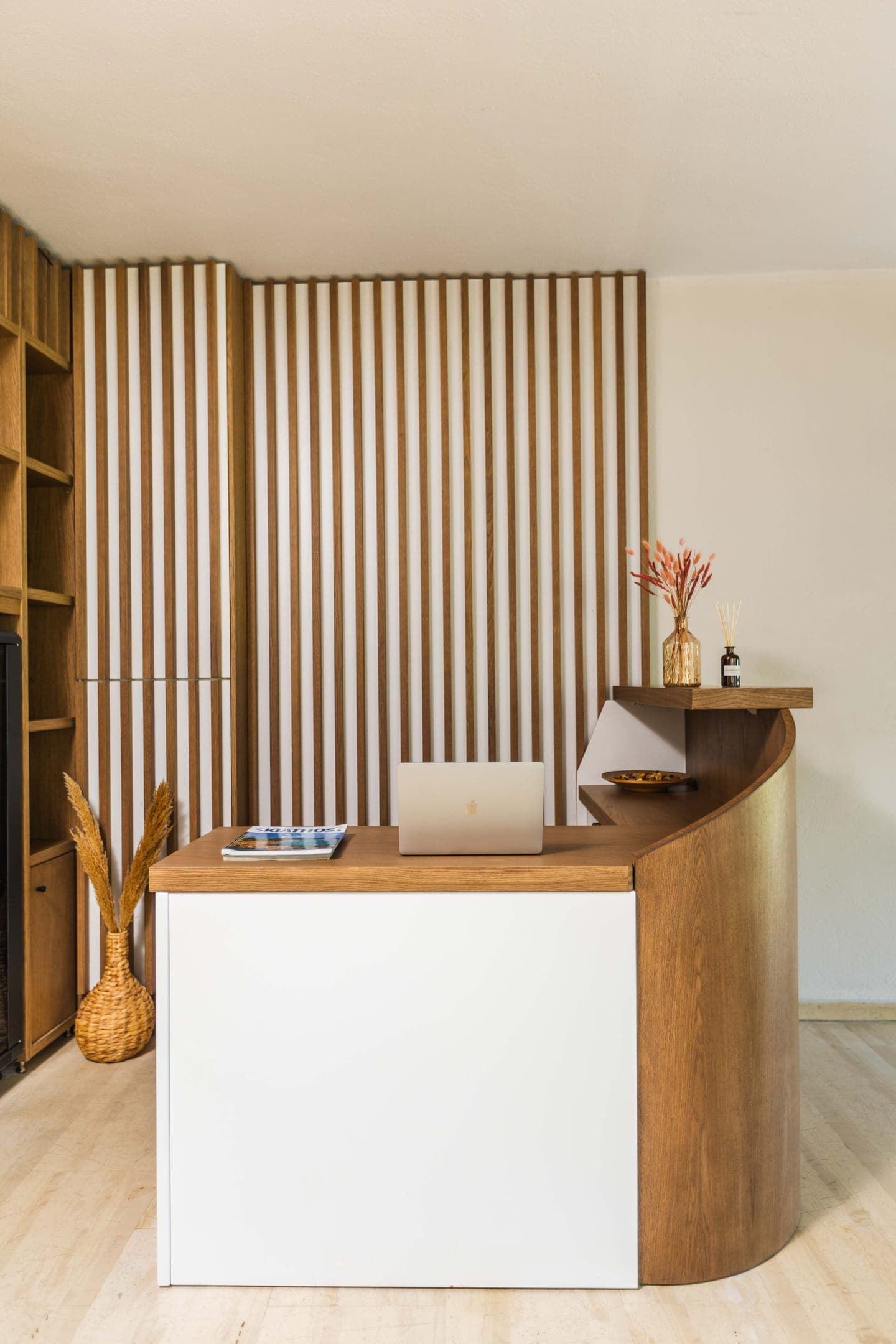 properties-CASABLUEHT-0.jpg