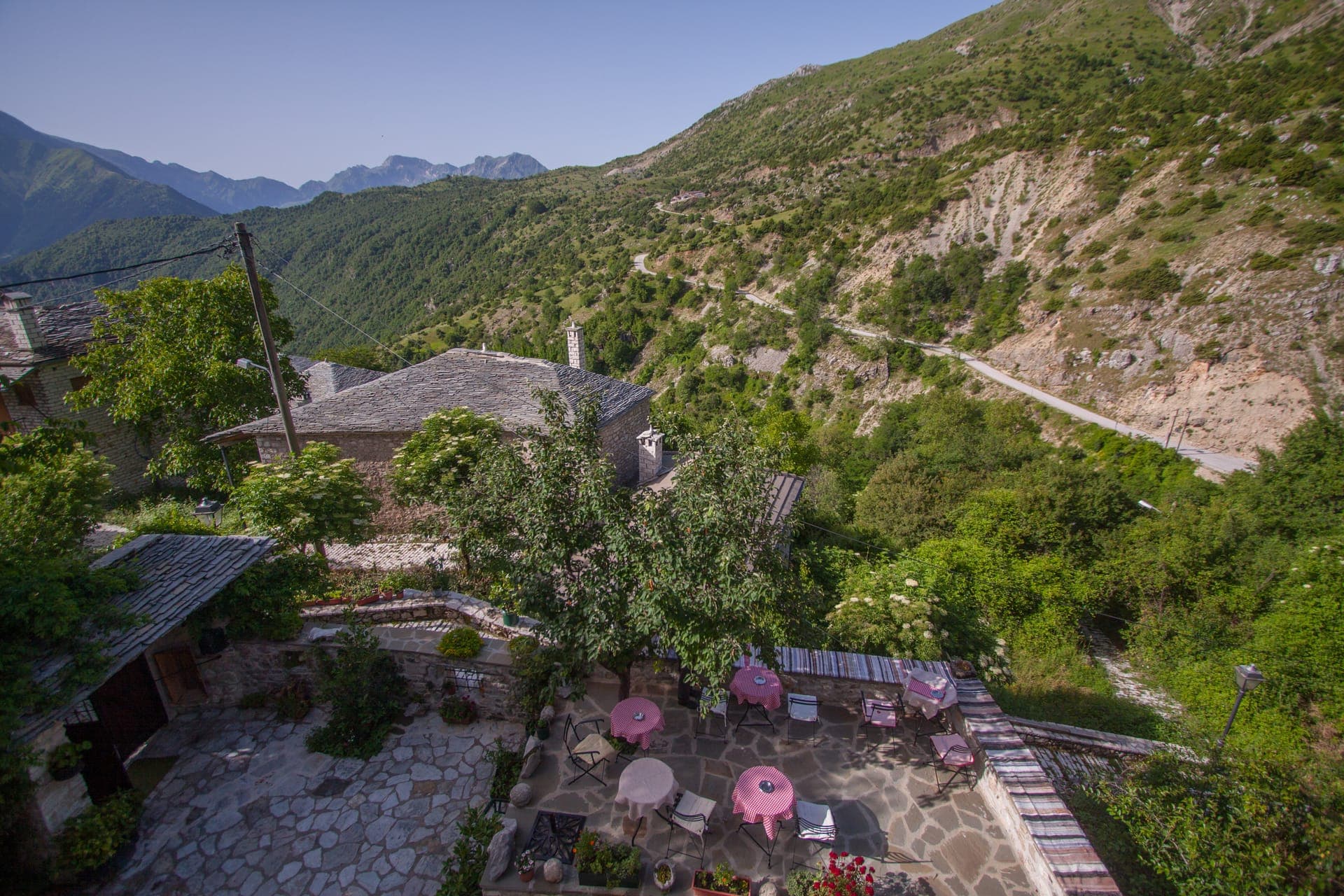 properties-CASACALDA-0.jpg