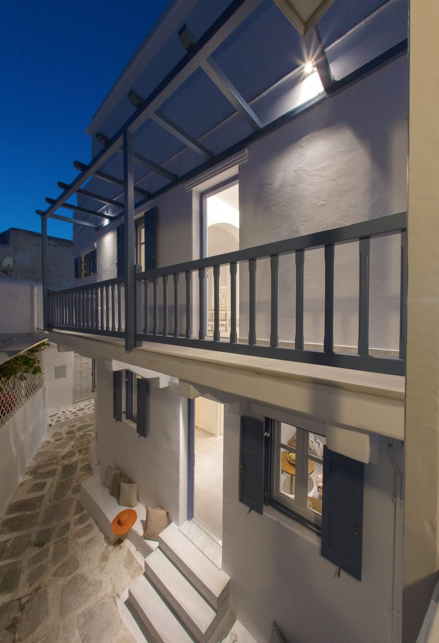properties-CASACENJMK-0.jpg