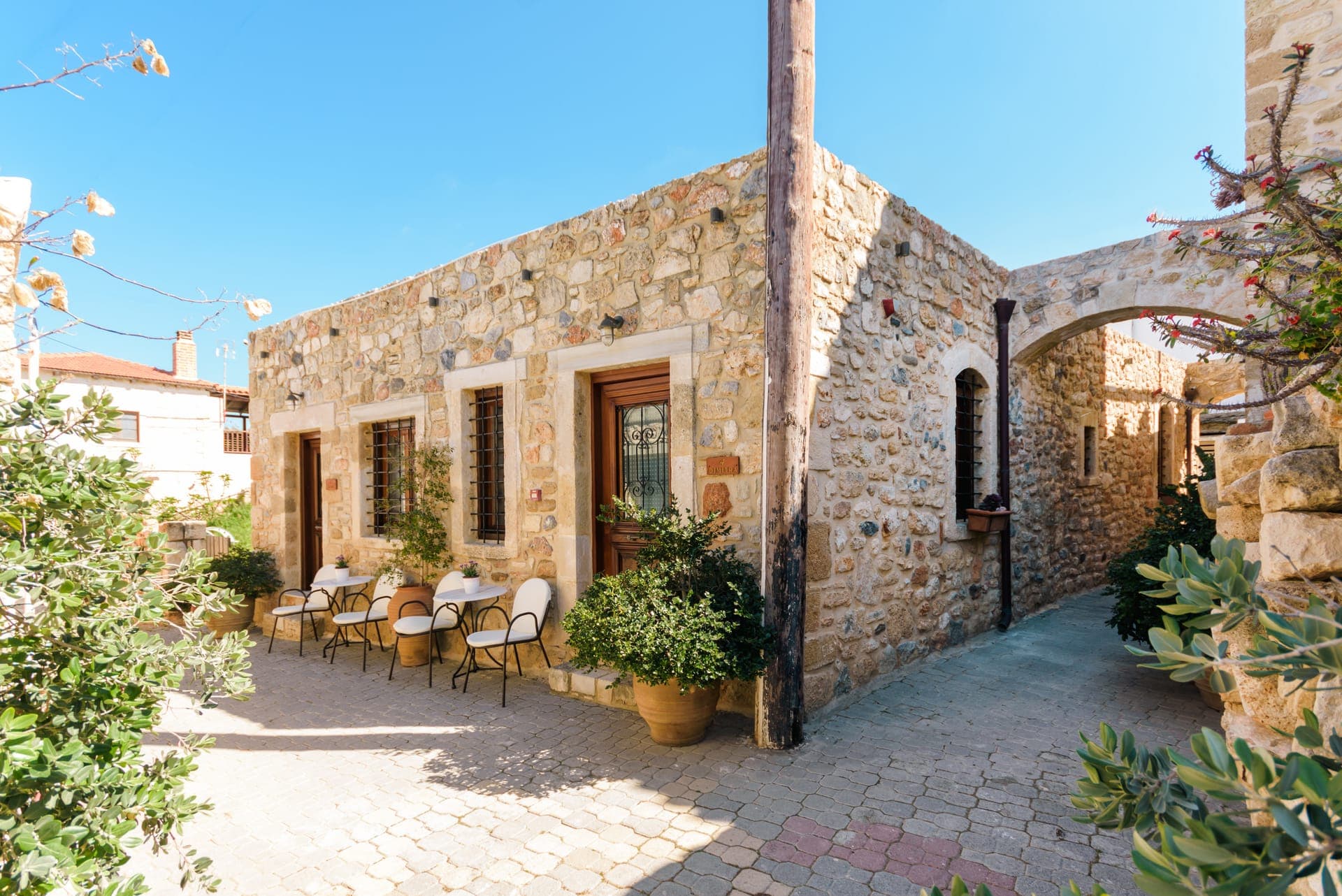 properties-CASAVENETO-1.jpg