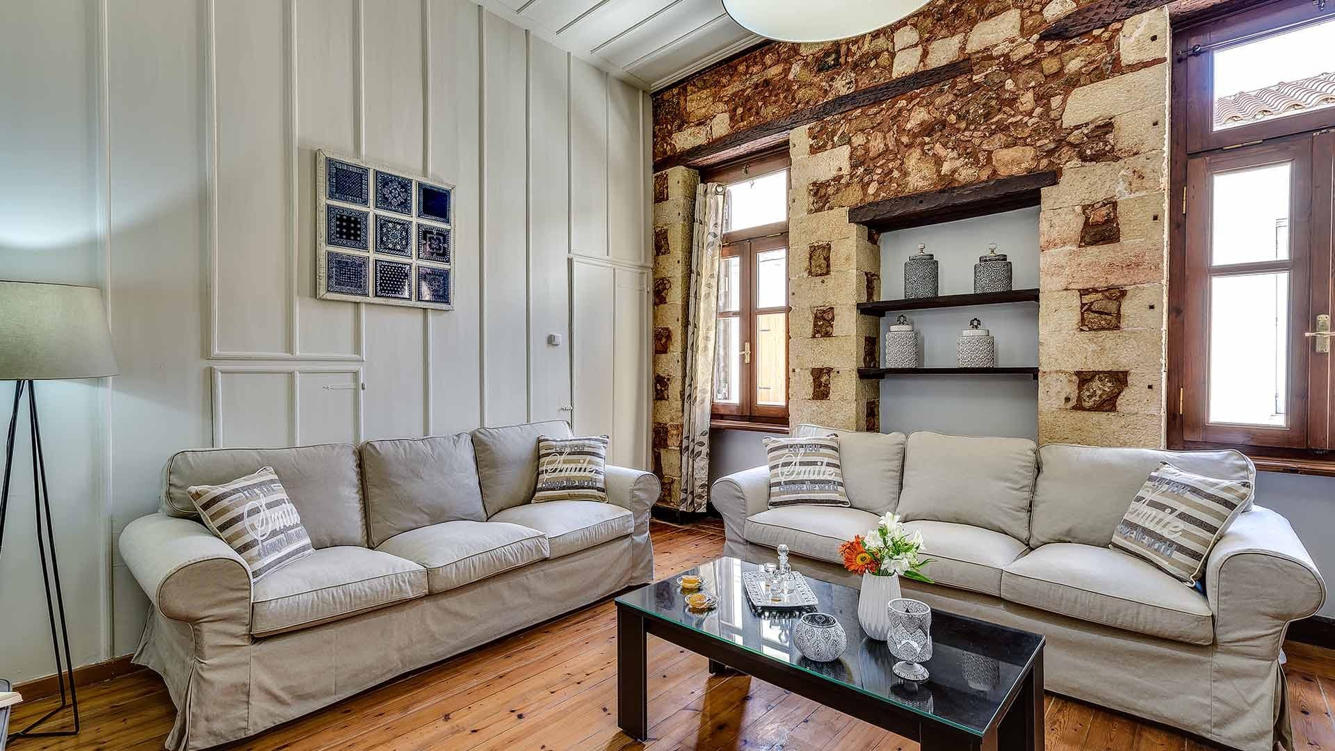 properties-CASAVENEZI-1.jpg