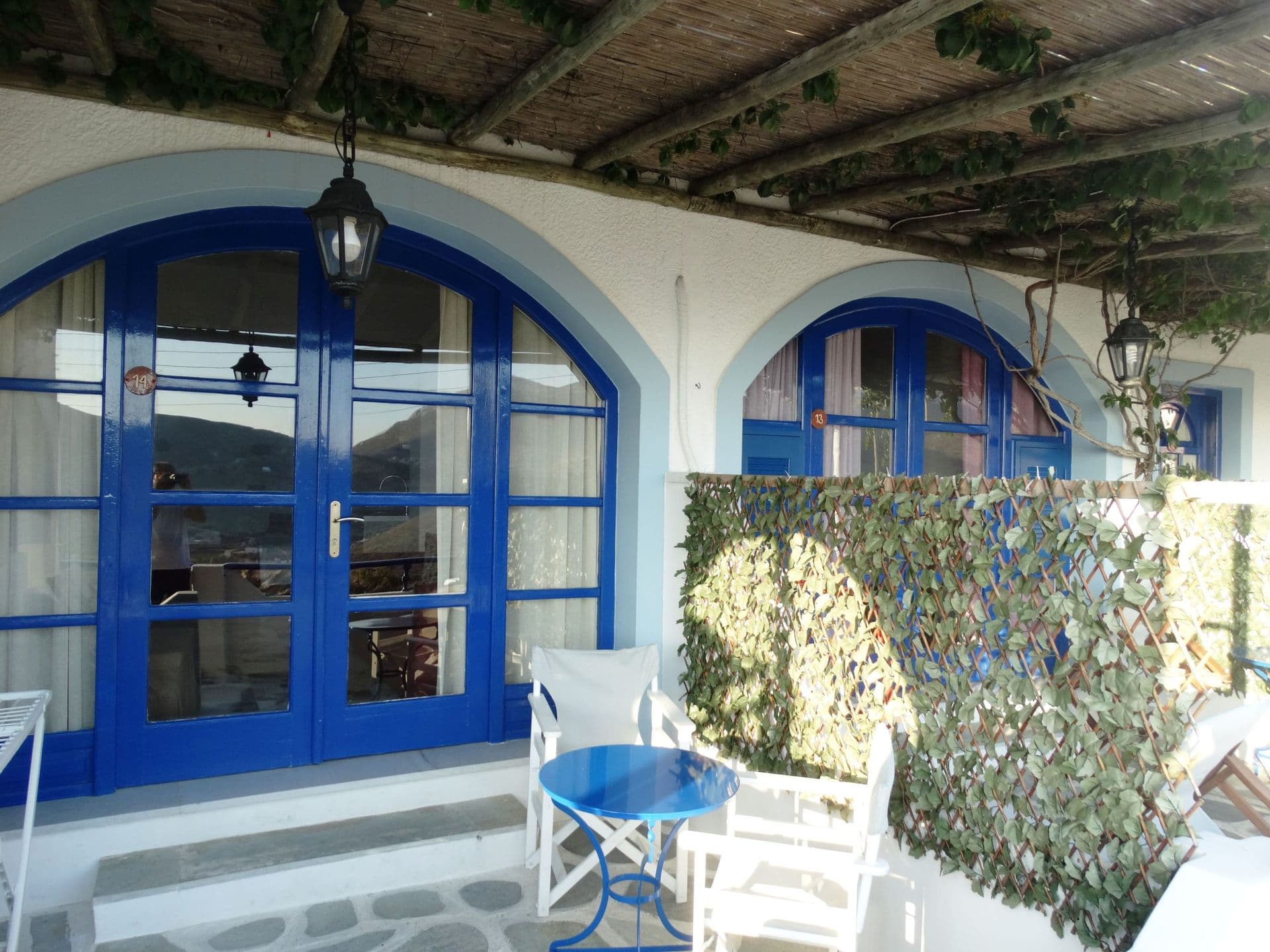 properties-CASTELOPET-4.jpg