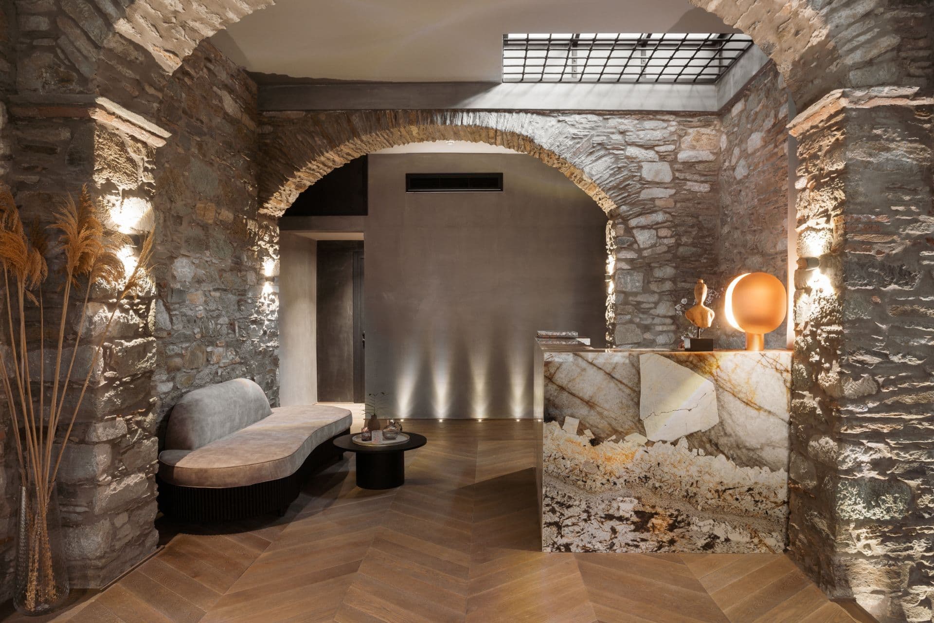 properties-CASTROSYR-0.jpg