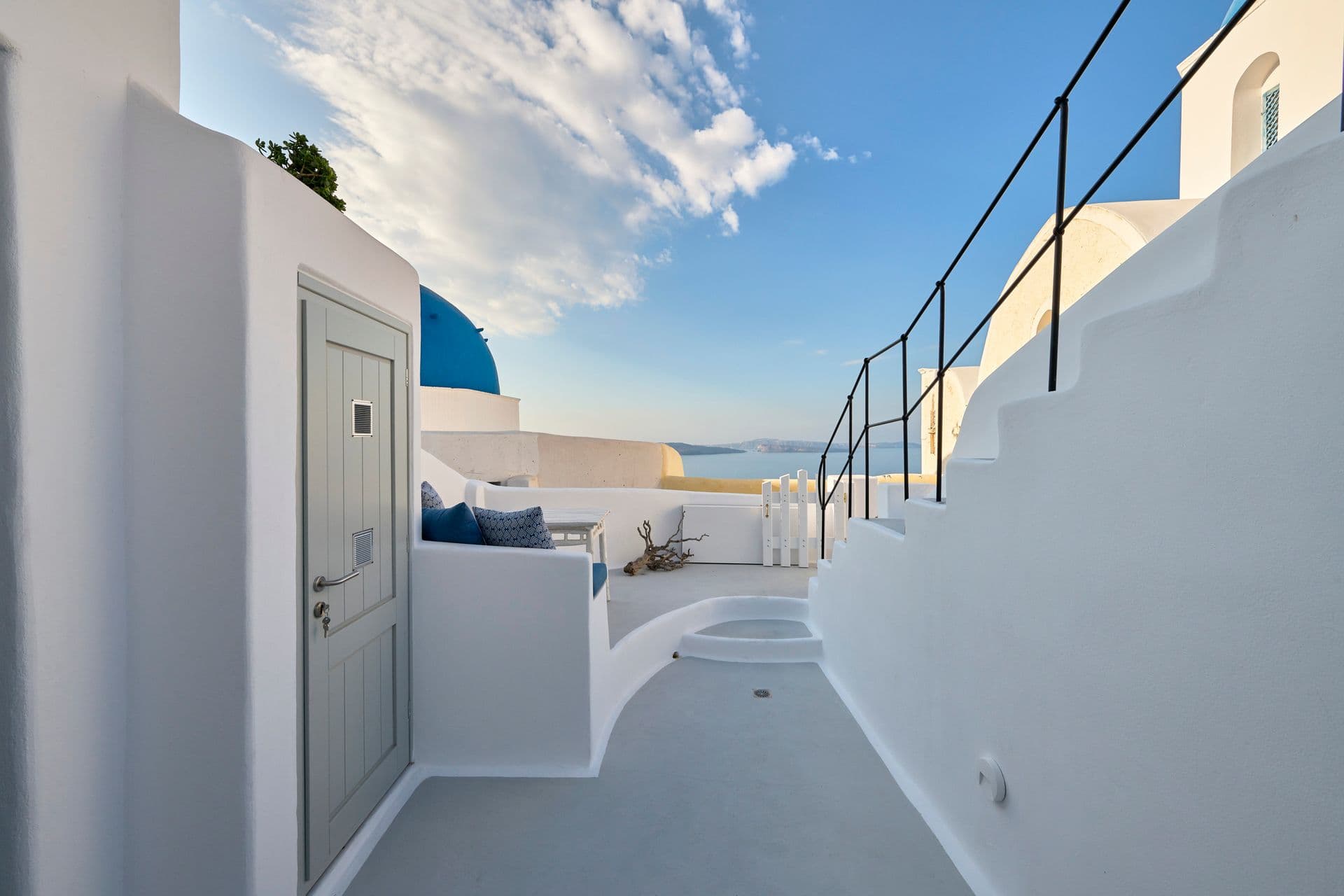 properties-CAVESUITE-0.jpg